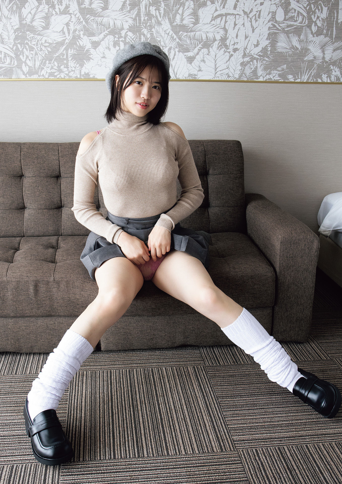 鈴原りこ - もっといっぱい、すきになる/(85P)