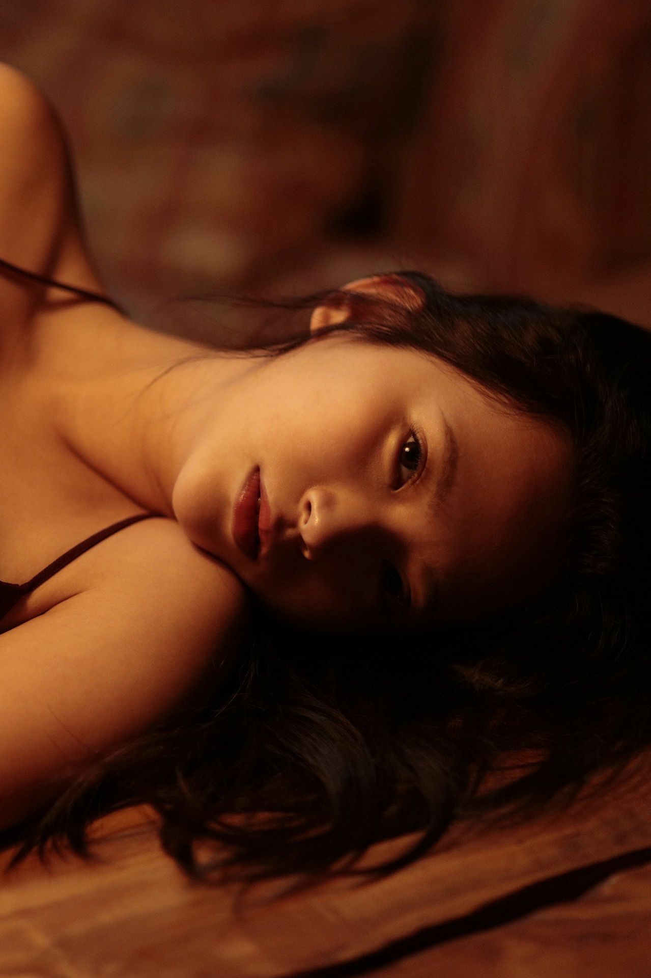 街山みほ - 深窓/(67P)