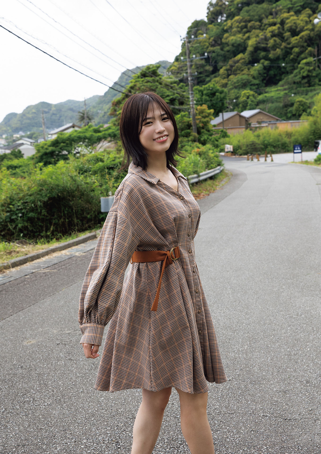 鈴原りこ - もっといっぱい、すきになる/(85P)