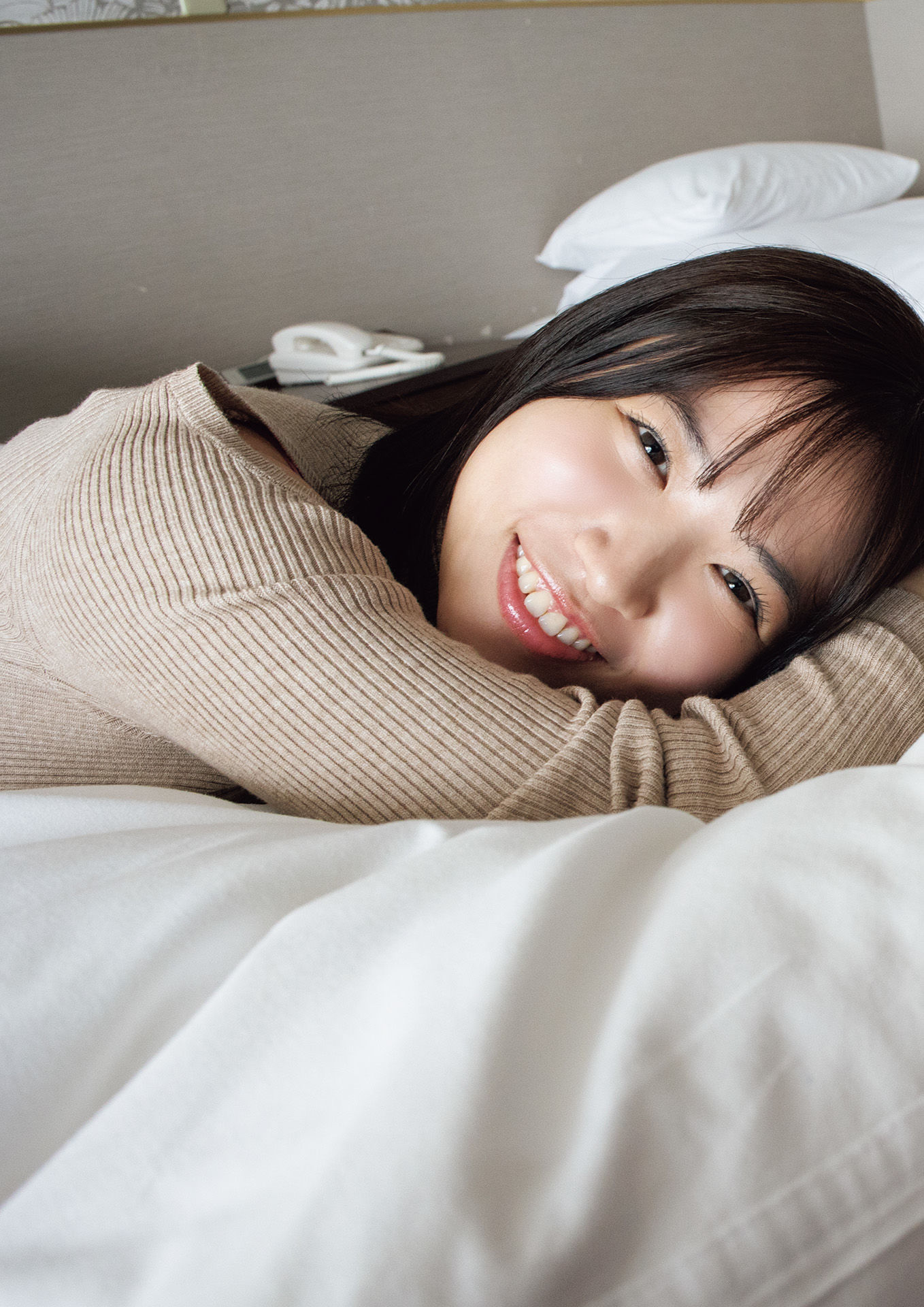 鈴原りこ - もっといっぱい、すきになる/(85P)