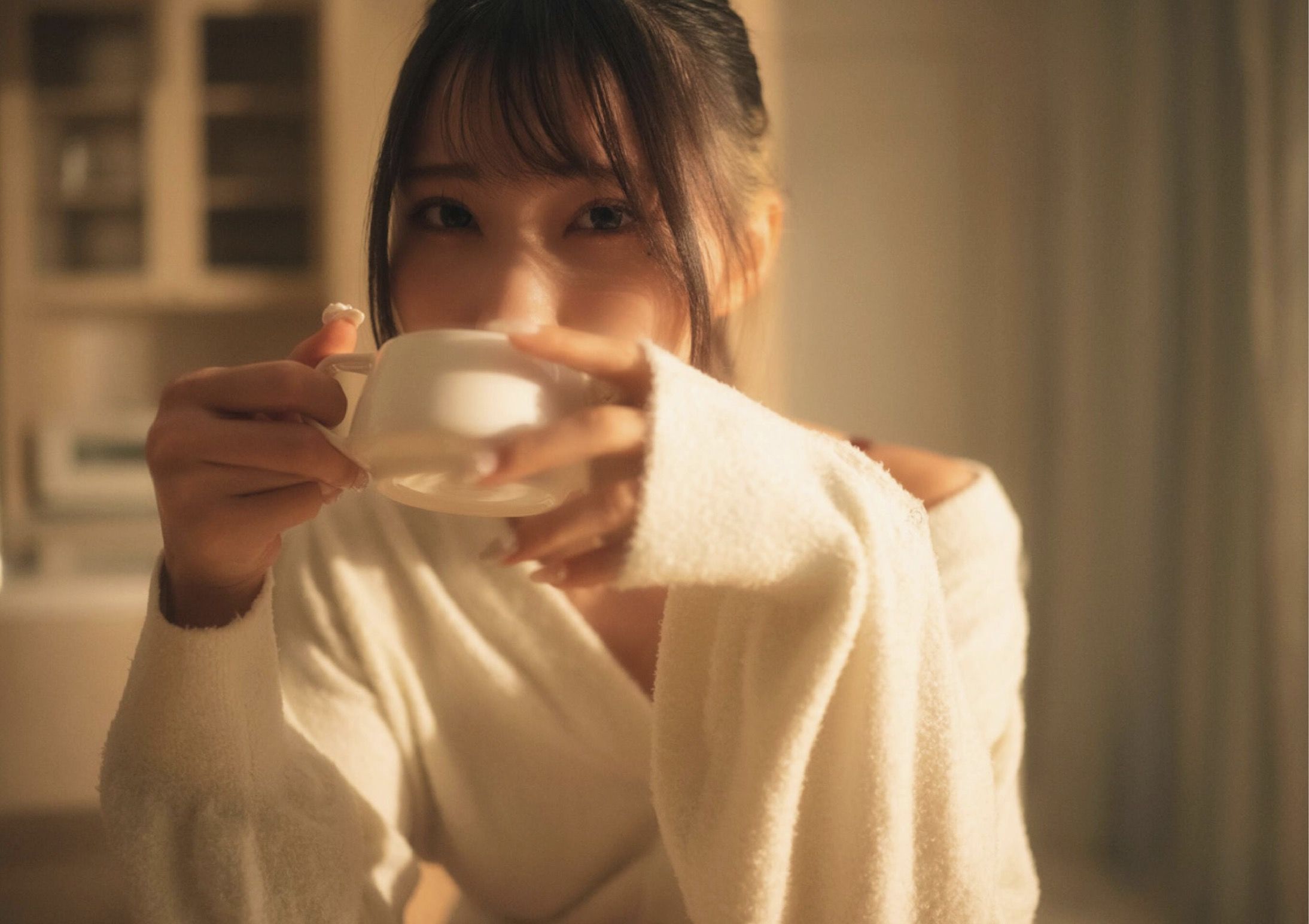 芽衣 - 芽ばえちゃう/(238P)