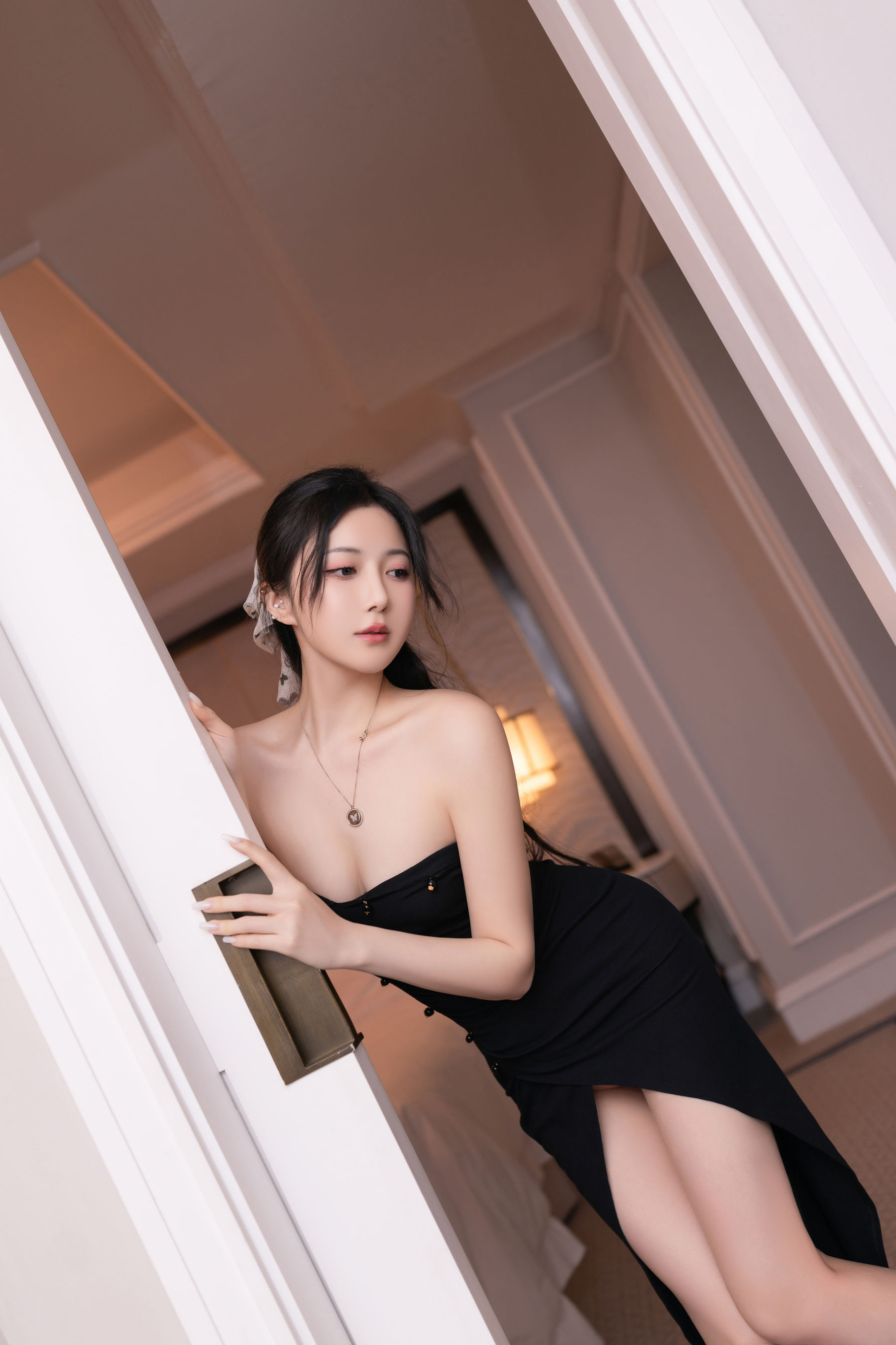 鱼子酱 - 水仙花故事/(120P)