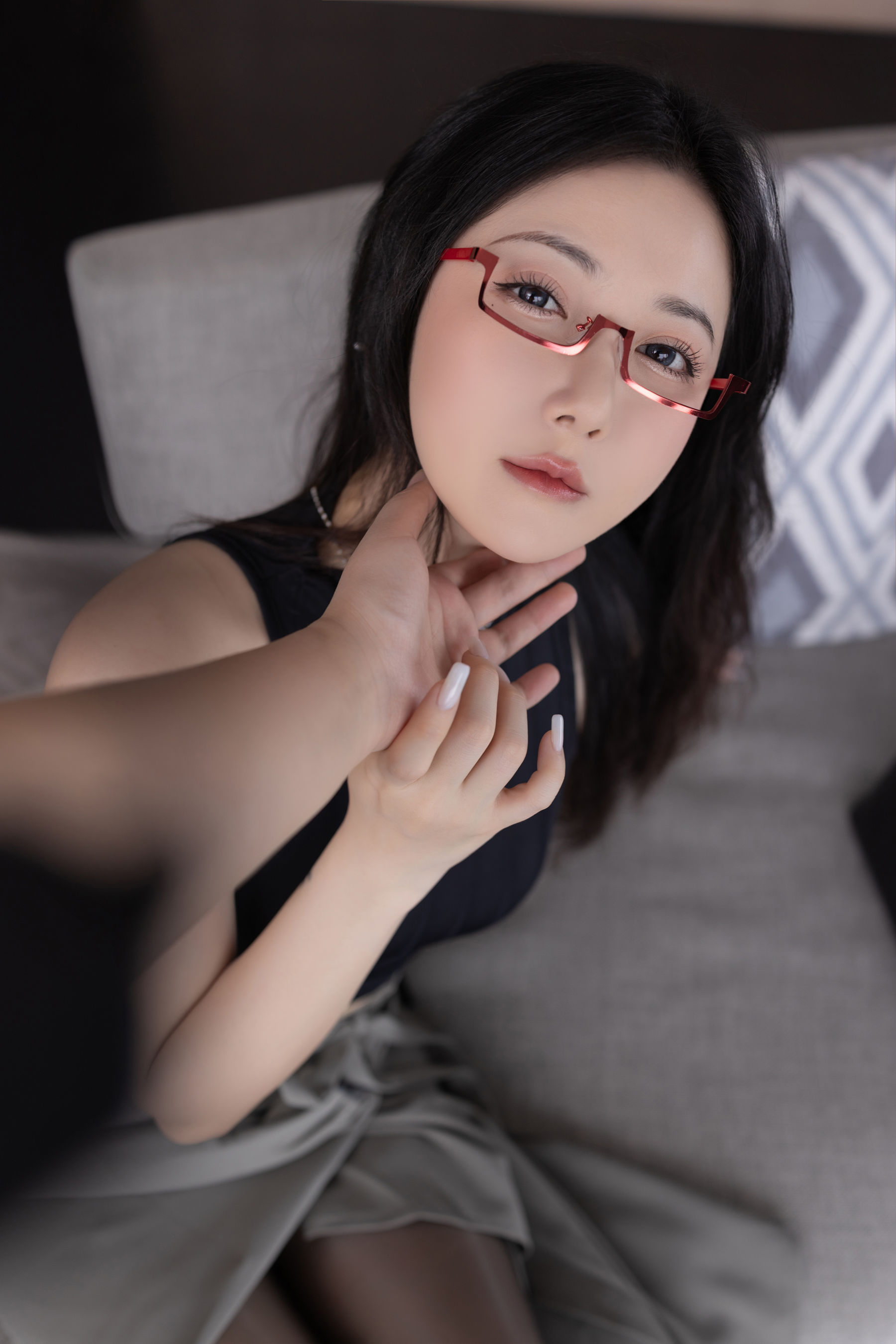 鱼子酱 - 眼镜娘/(120P)