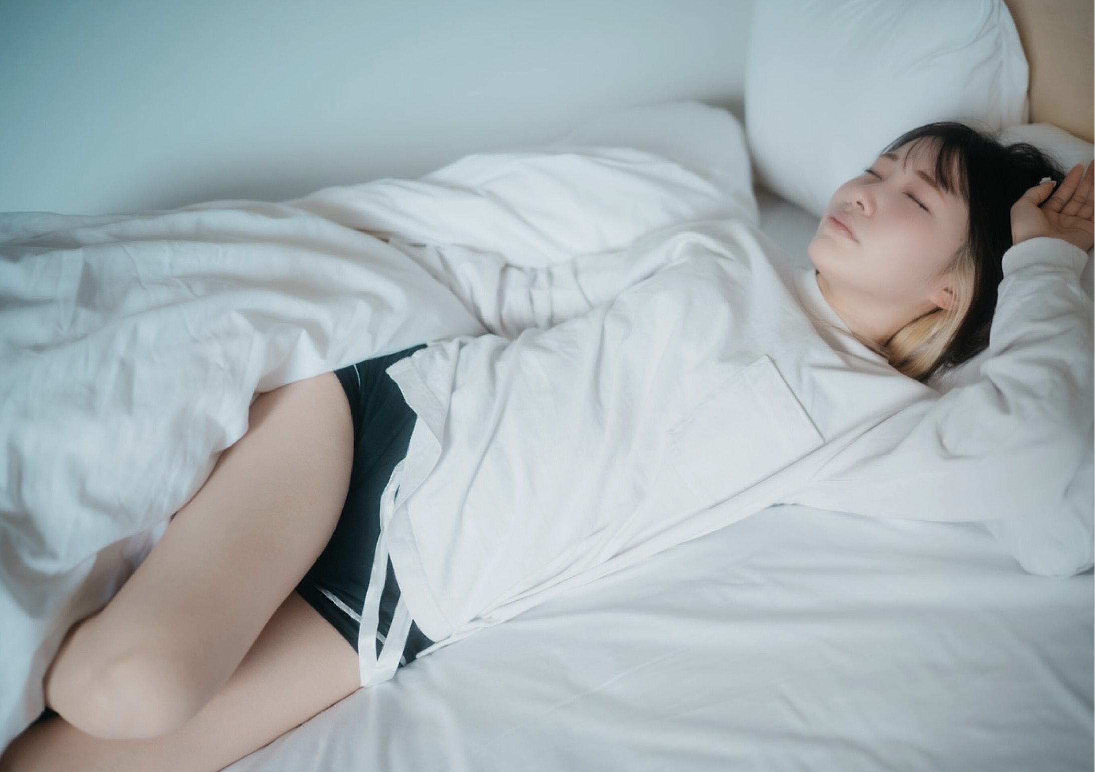 芽衣 - 芽ばえちゃう/(238P)