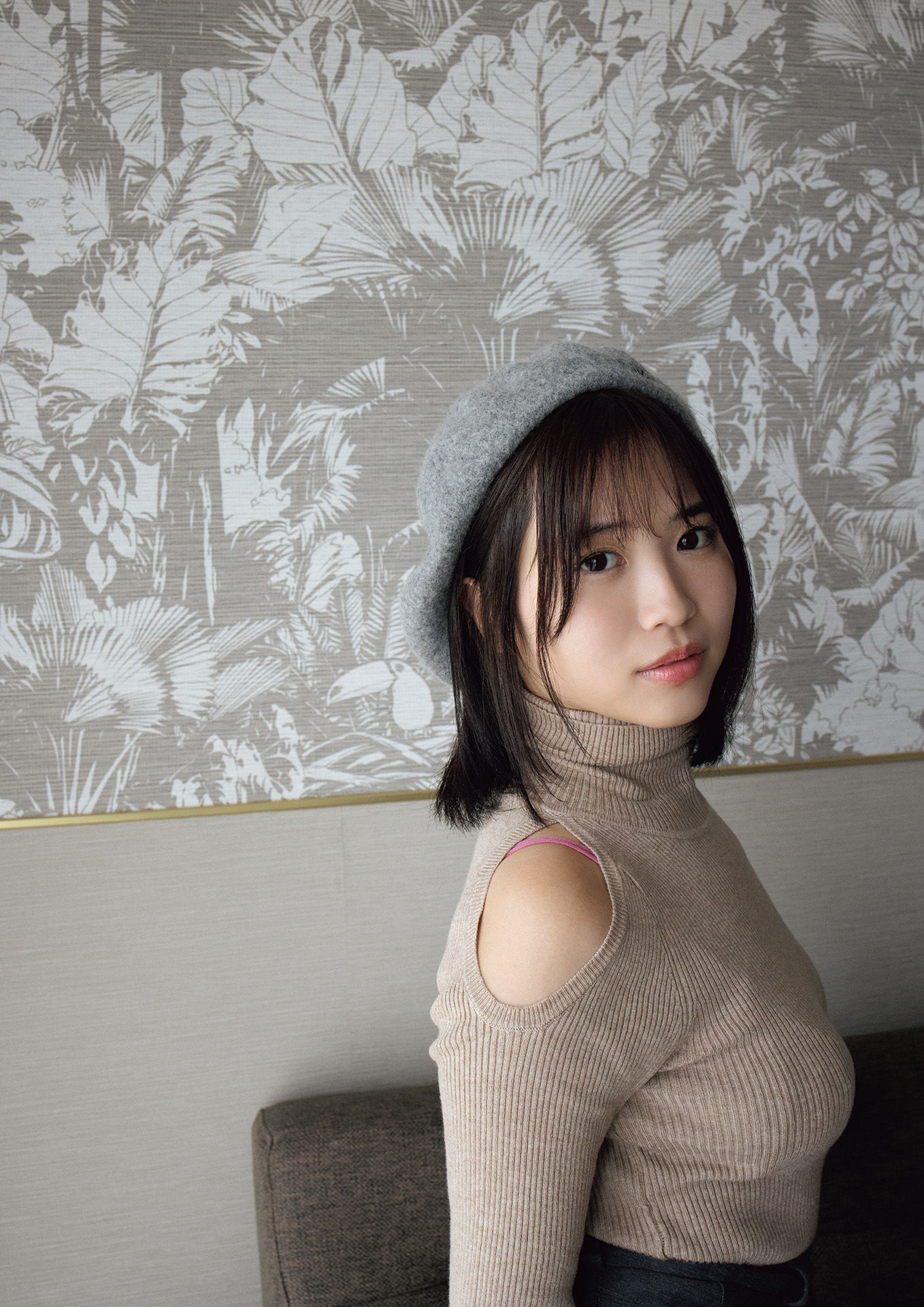 鈴原りこ - もっといっぱい、すきになる/(85P)