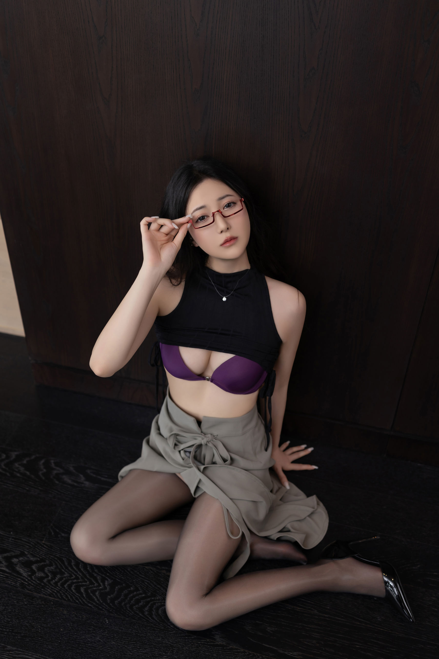 鱼子酱 - 眼镜娘/(120P)