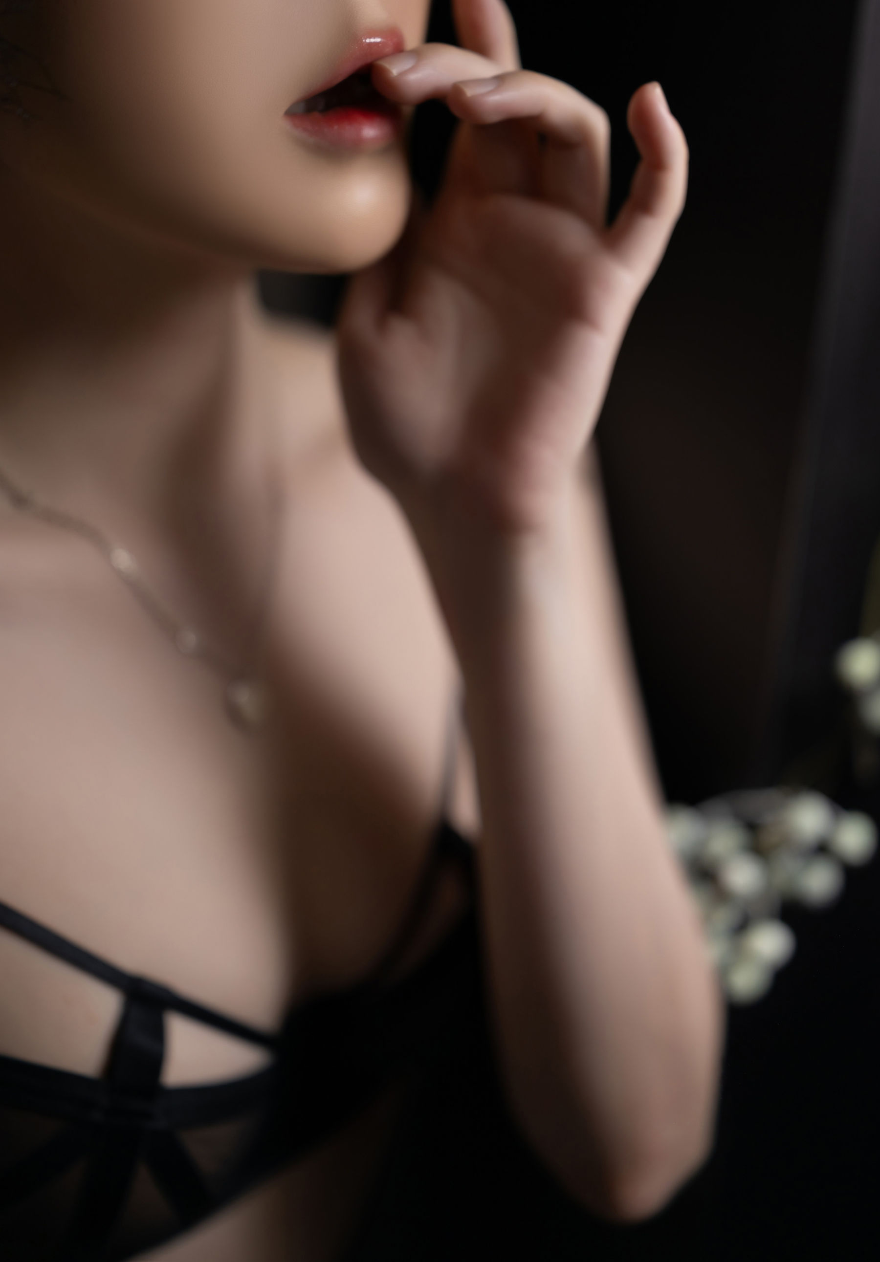 鱼子酱 - 未亡人/(120P)