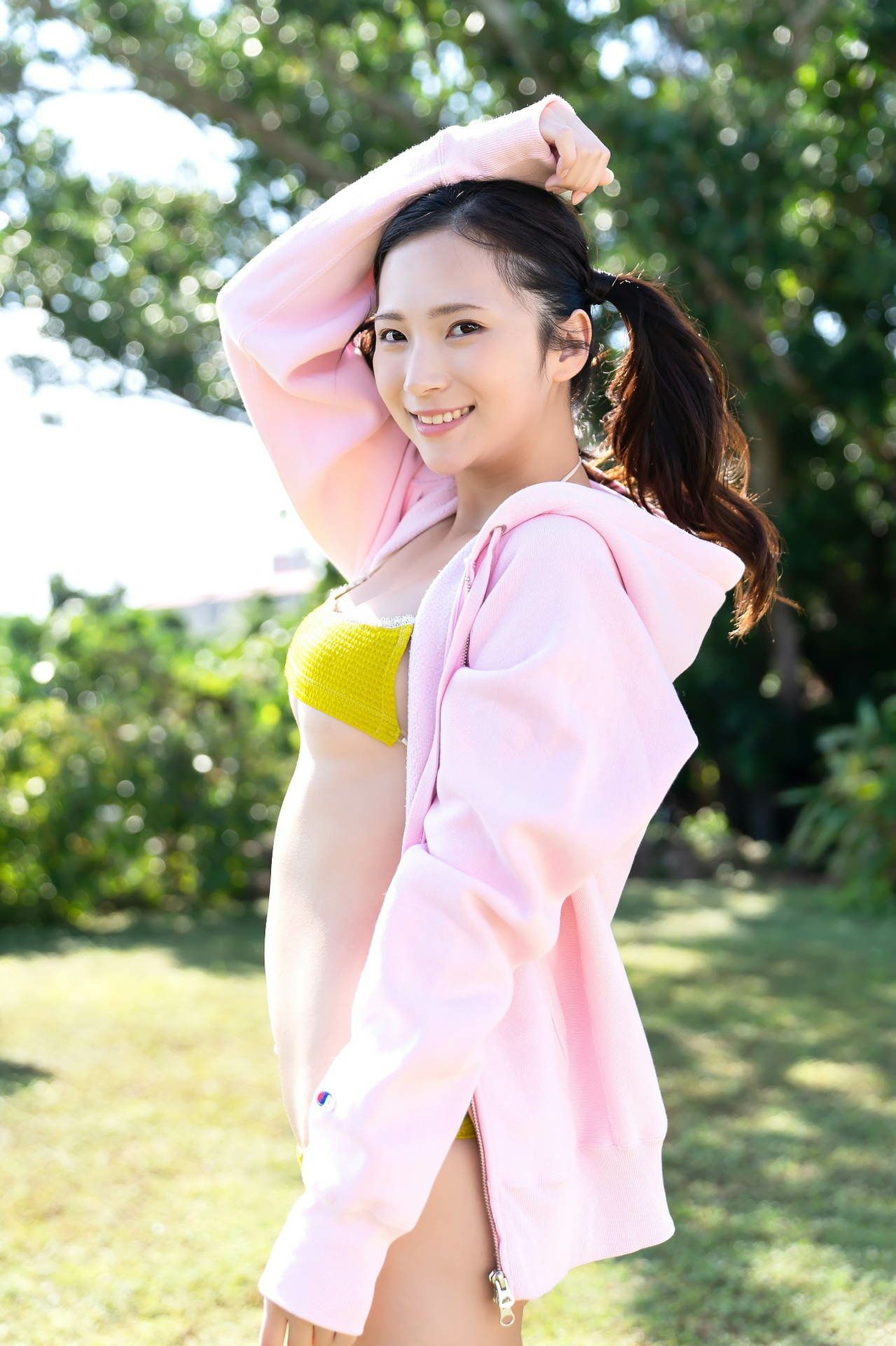 街山みほ - 煌めく紺碧の/(229P)