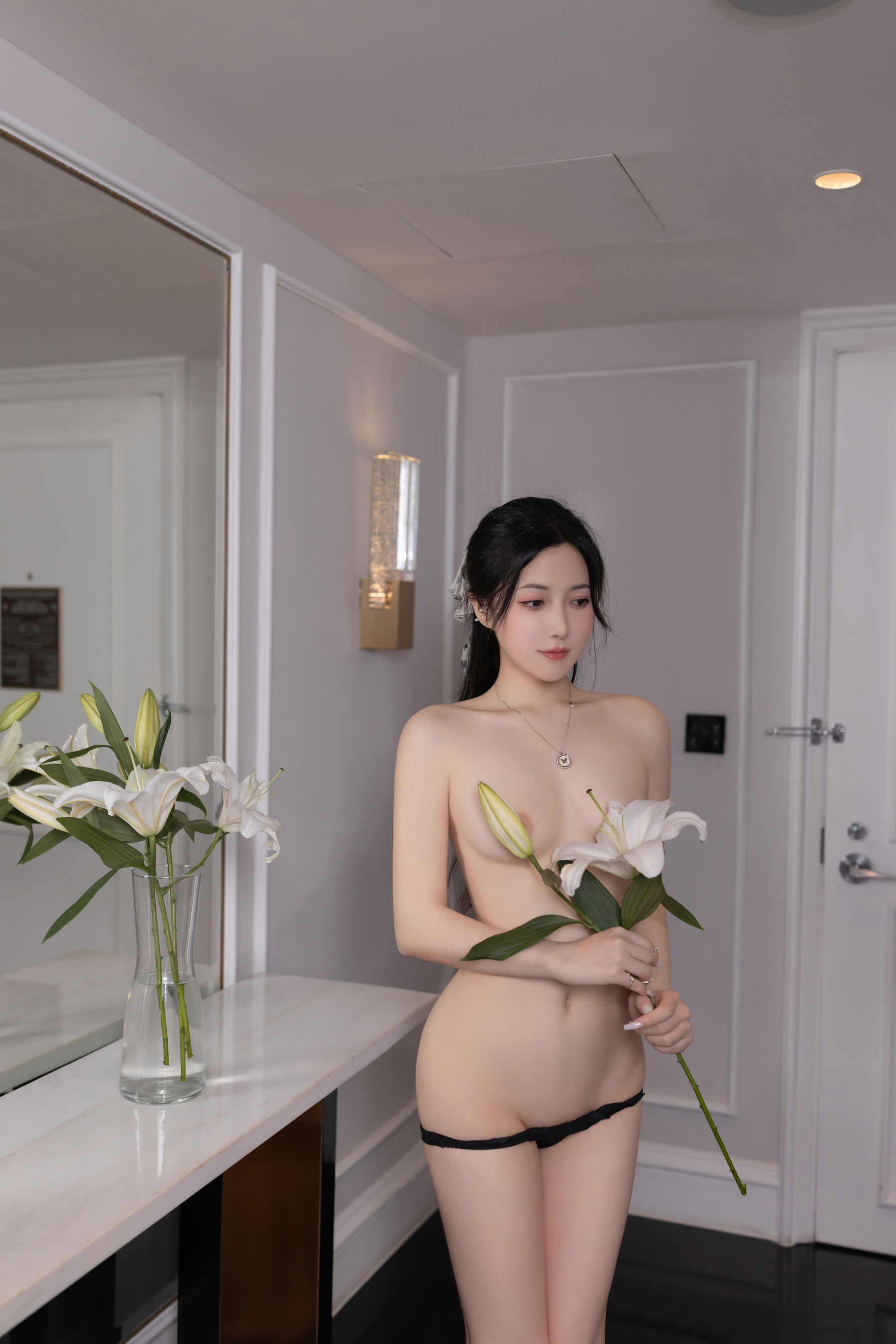 鱼子酱 - 水仙花故事/(120P)