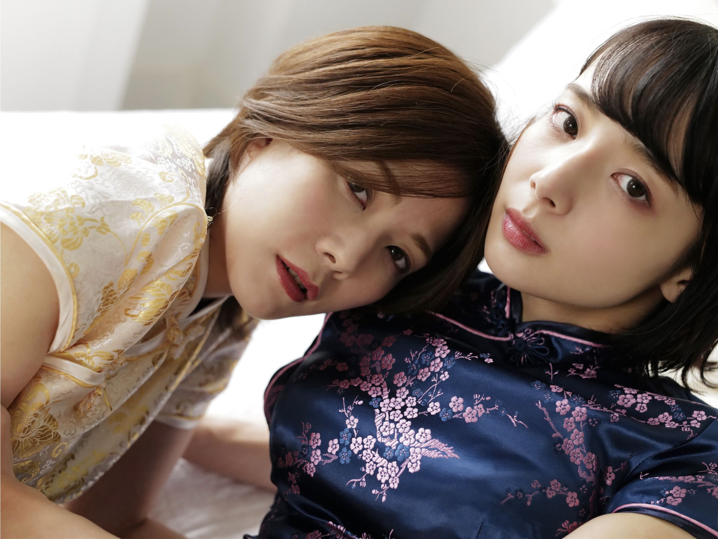 高宮まり&岡田紗佳 - 牌 x 牌 Ⅱ/(48P)