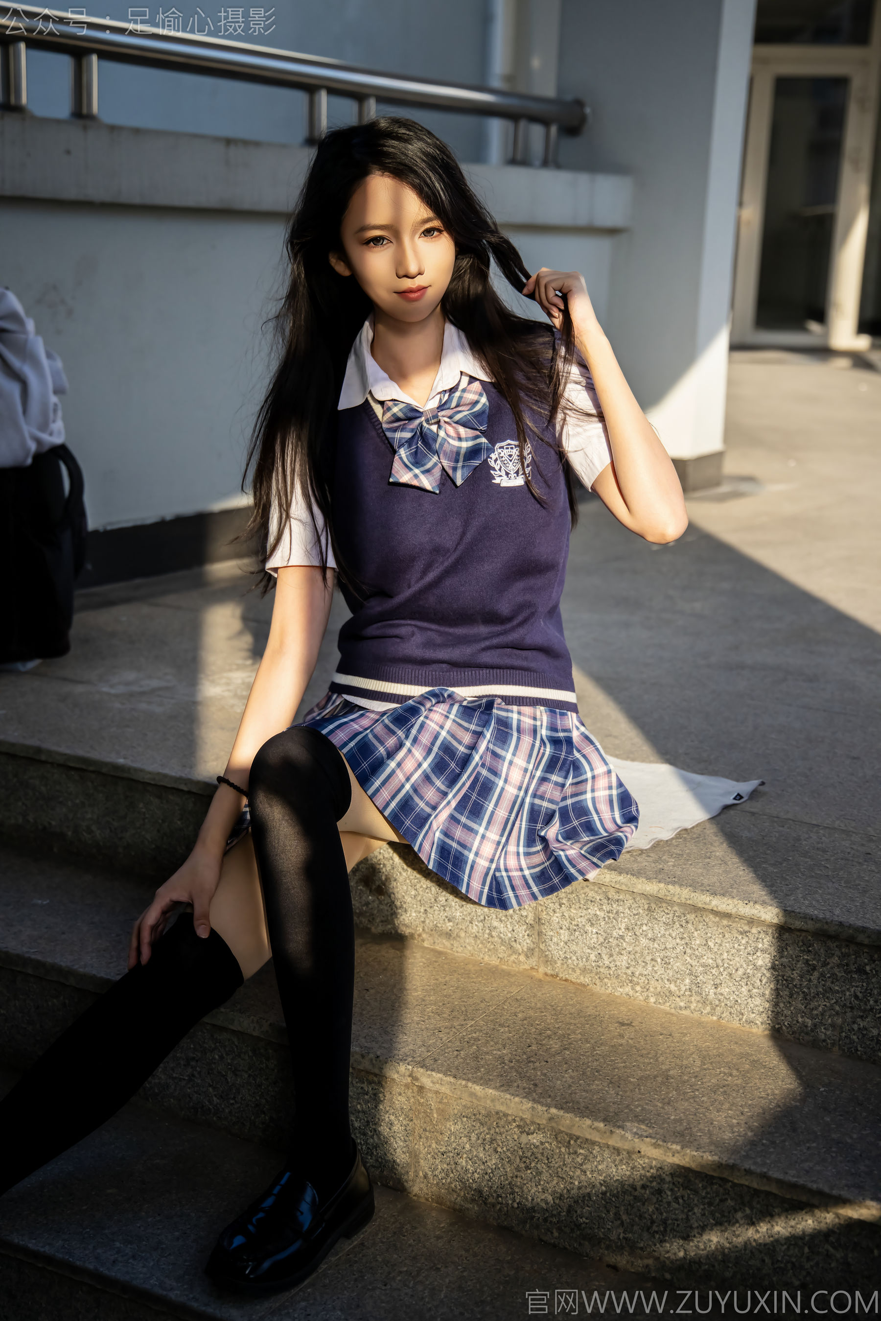 足愉心 No.019 果酱 （搭配：JK制服、小皮鞋、黑色丝袜、肉色打底裤）/(109P)