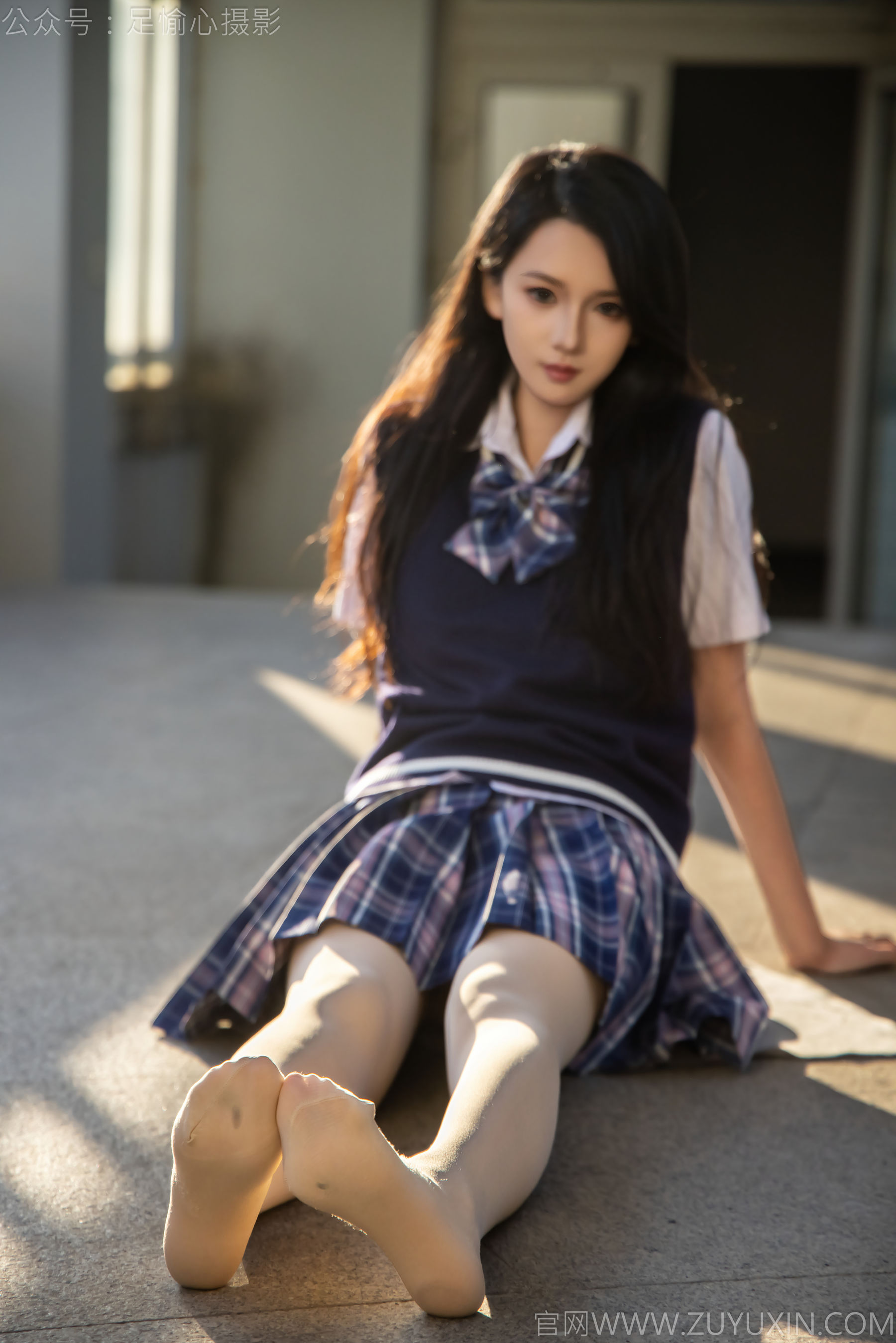 足愉心 No.019 果酱 （搭配：JK制服、小皮鞋、黑色丝袜、肉色打底裤）/(109P)