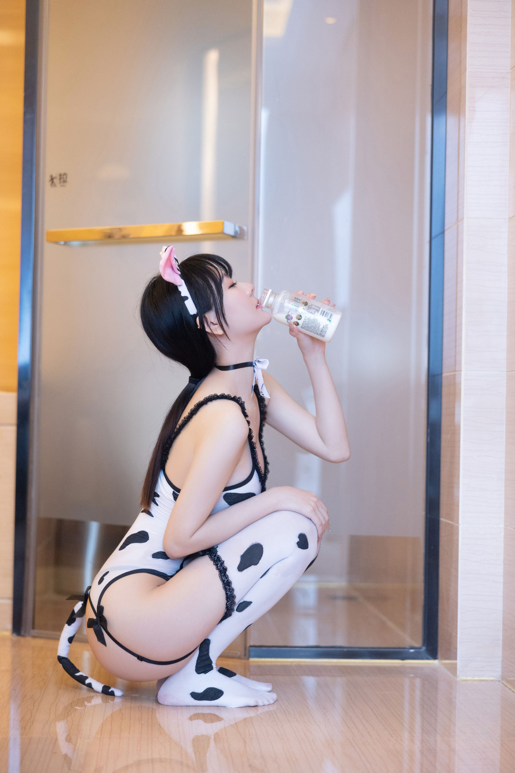 谢小蒽 小奶牛写真/(97P)