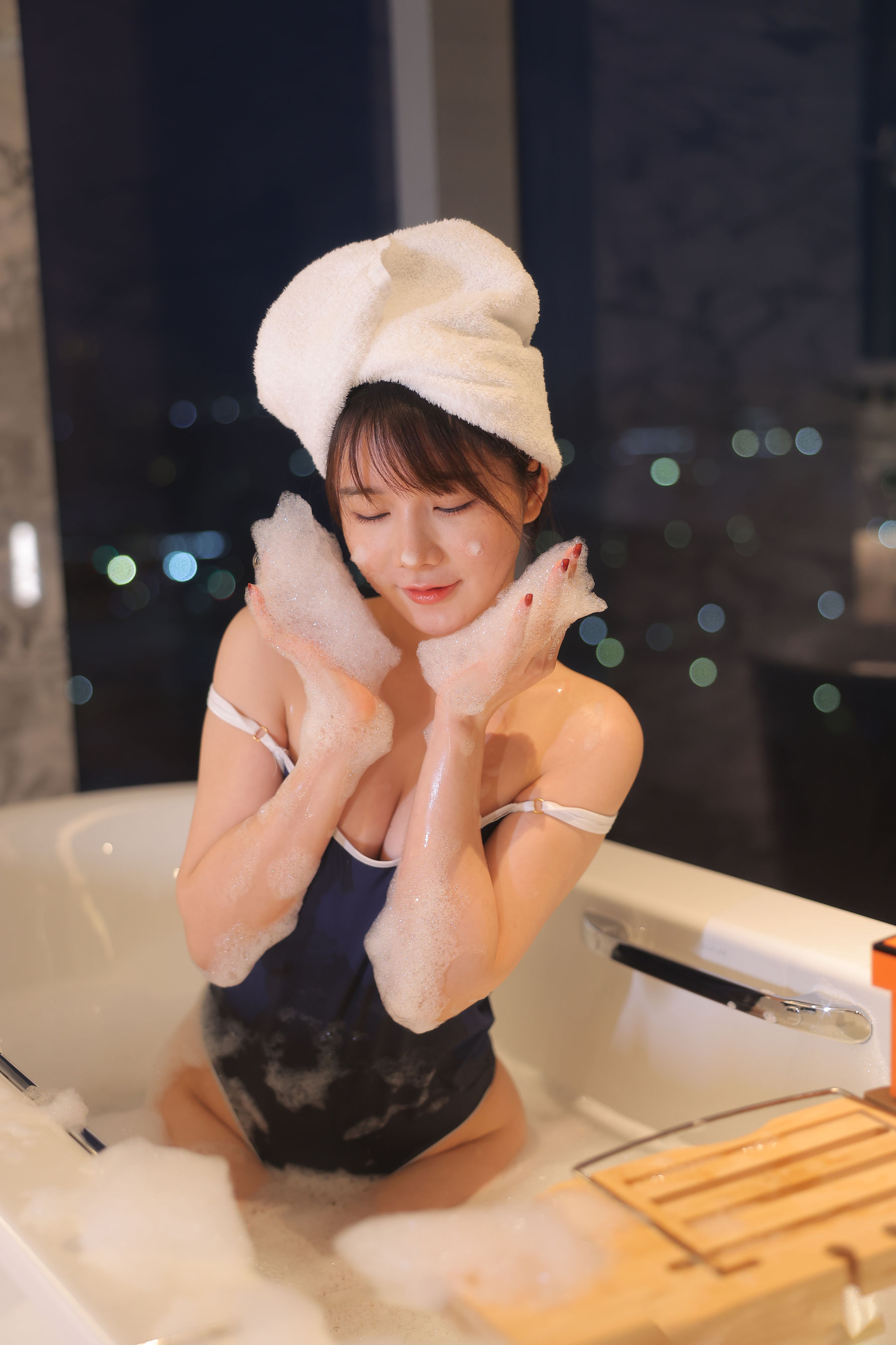 绾绾么 - 泡泡浴/(503P)