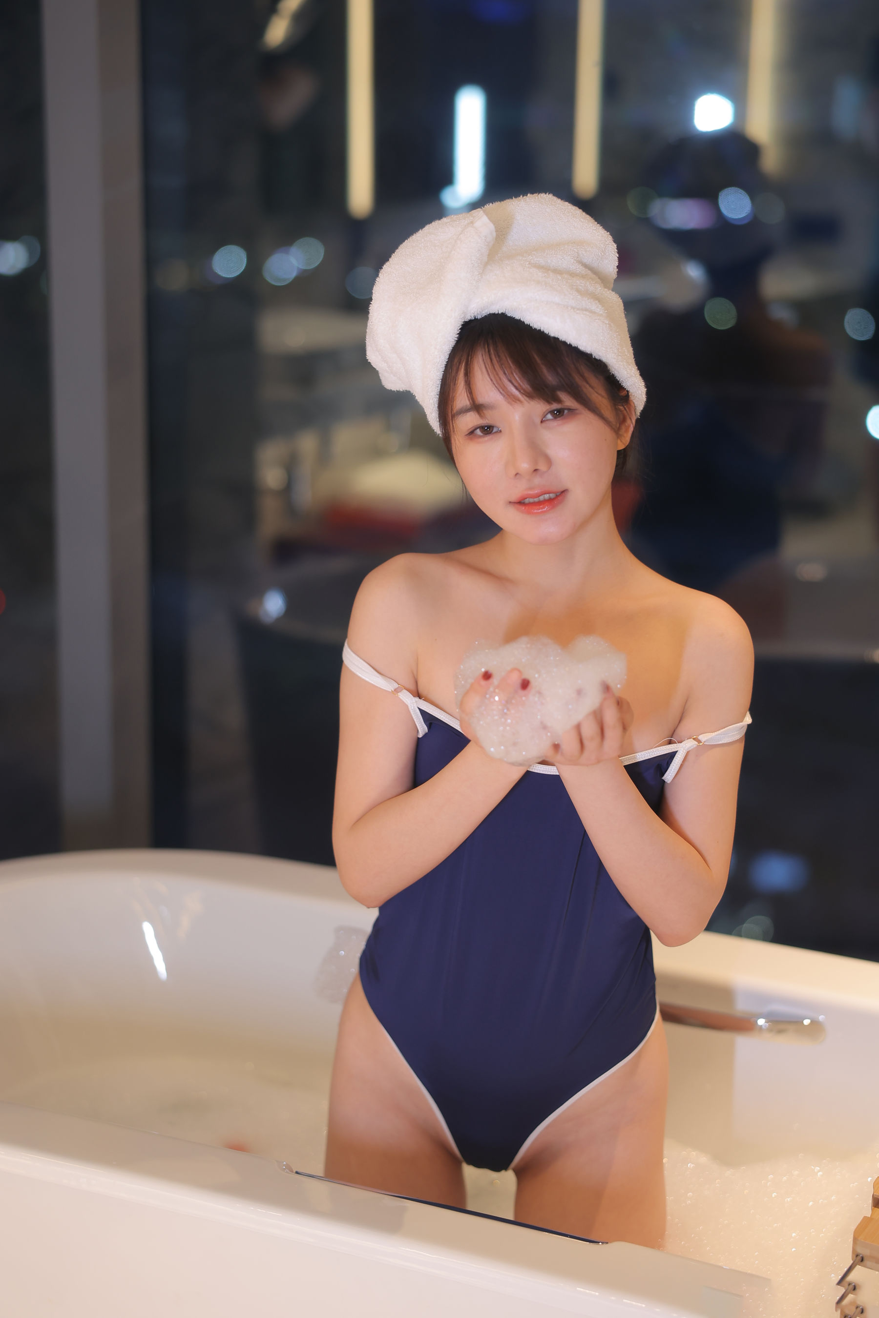 绾绾么 - 泡泡浴/(503P)