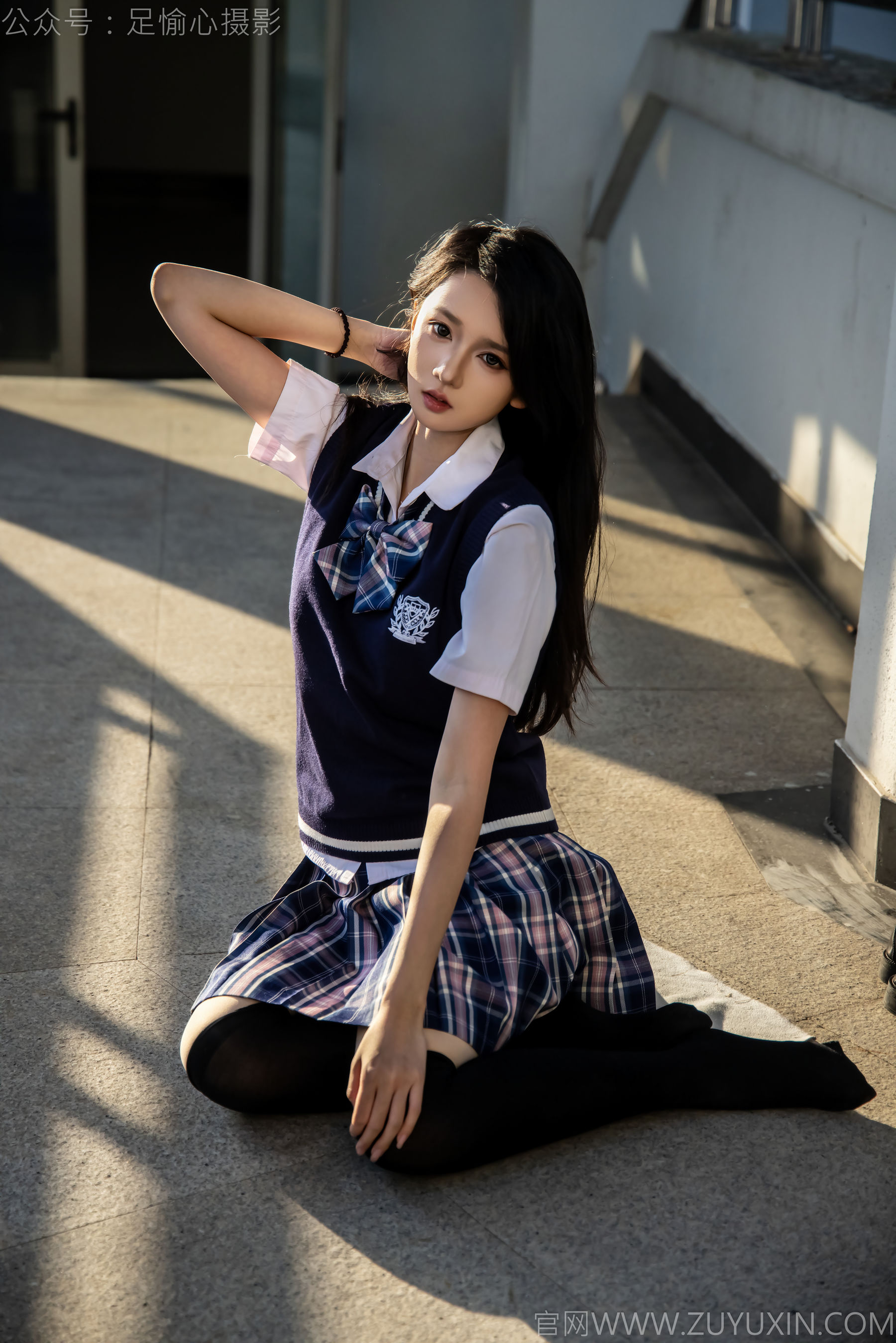 足愉心 No.019 果酱 （搭配：JK制服、小皮鞋、黑色丝袜、肉色打底裤）/(109P)