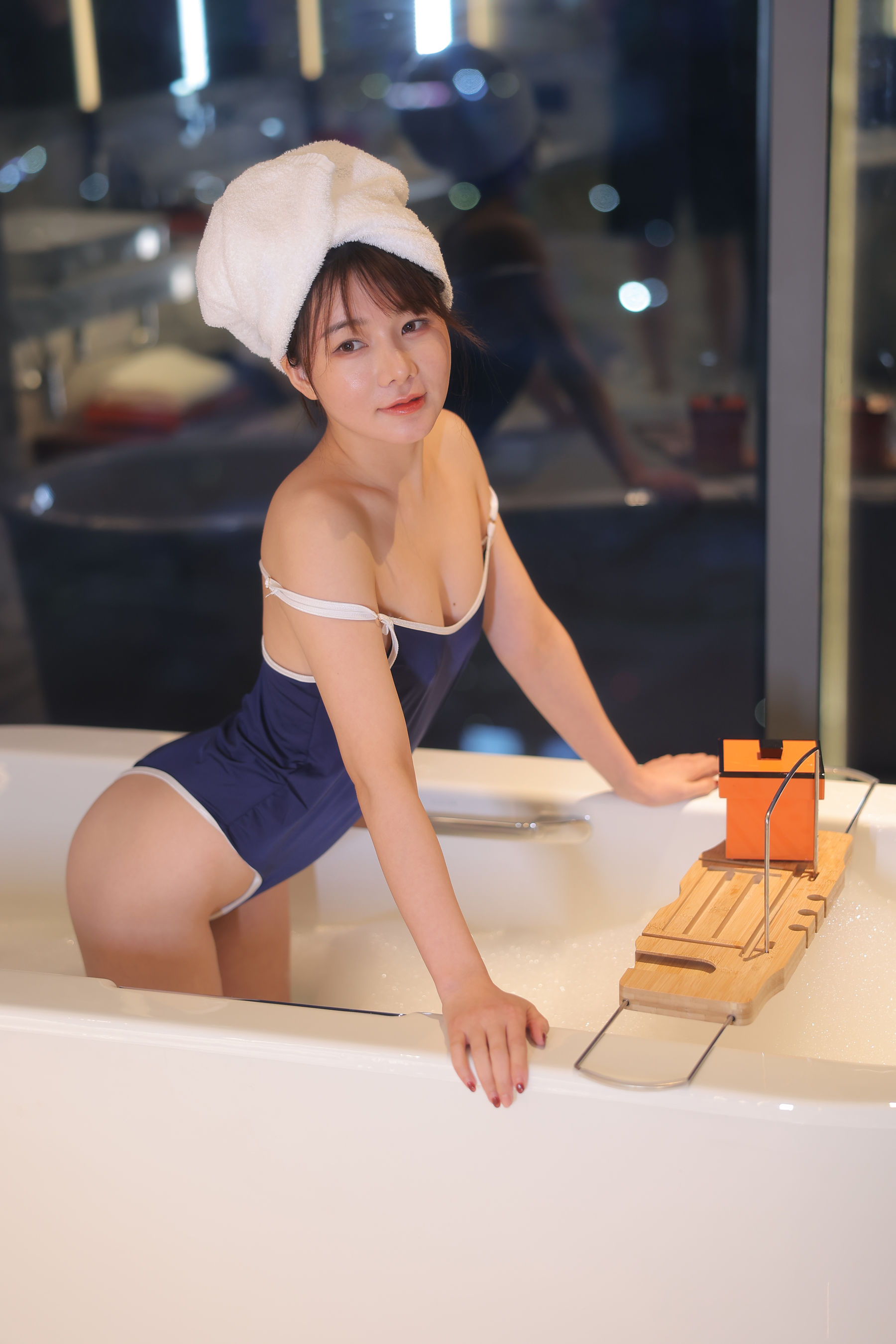 绾绾么 - 泡泡浴/(503P)