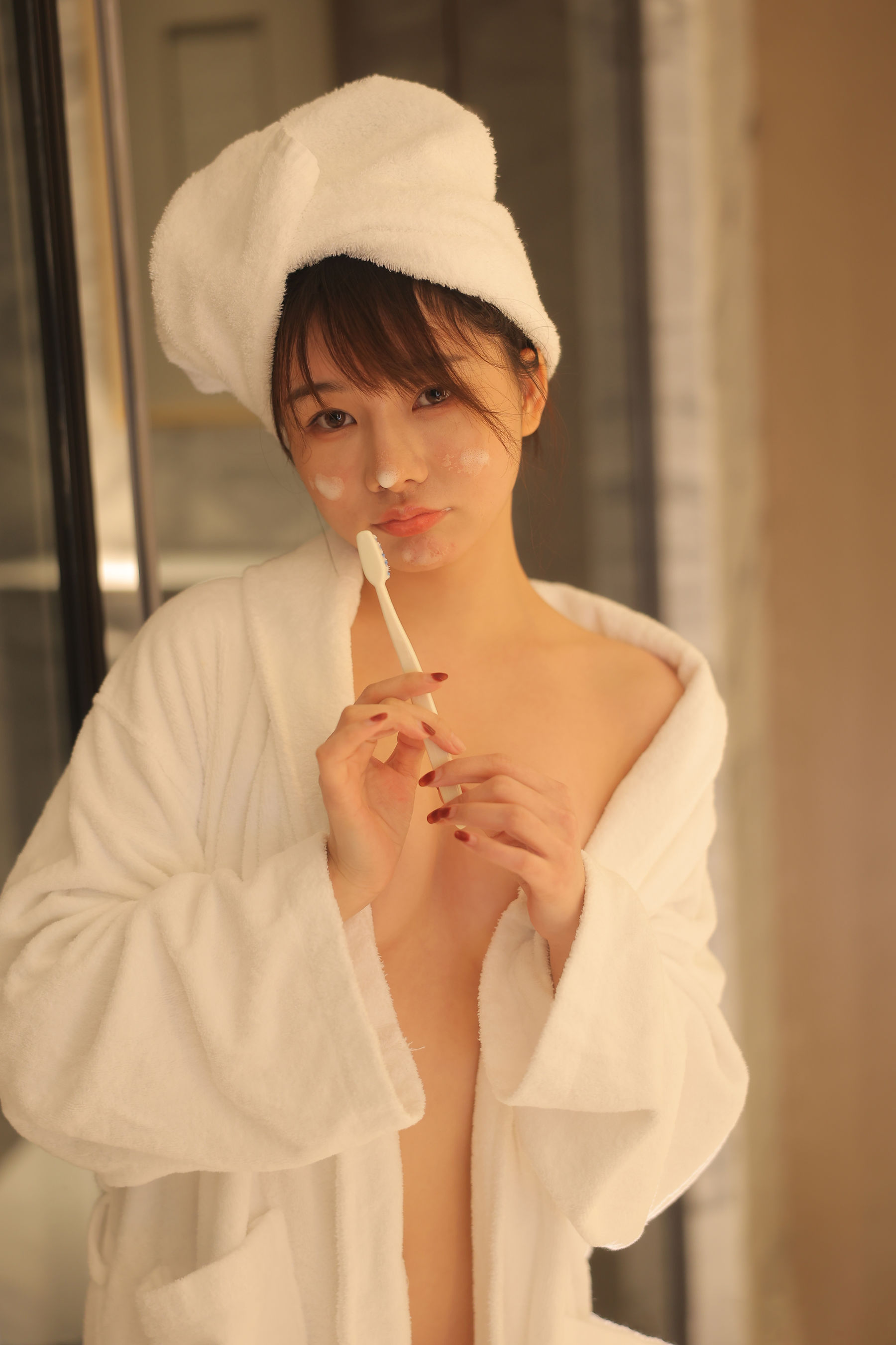 绾绾么 - 泡泡浴/(503P)