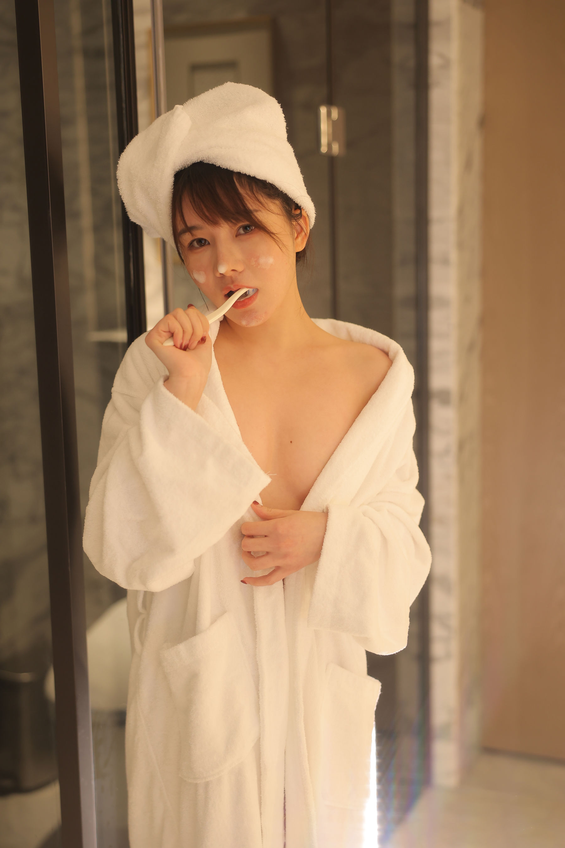 绾绾么 - 泡泡浴/(503P)