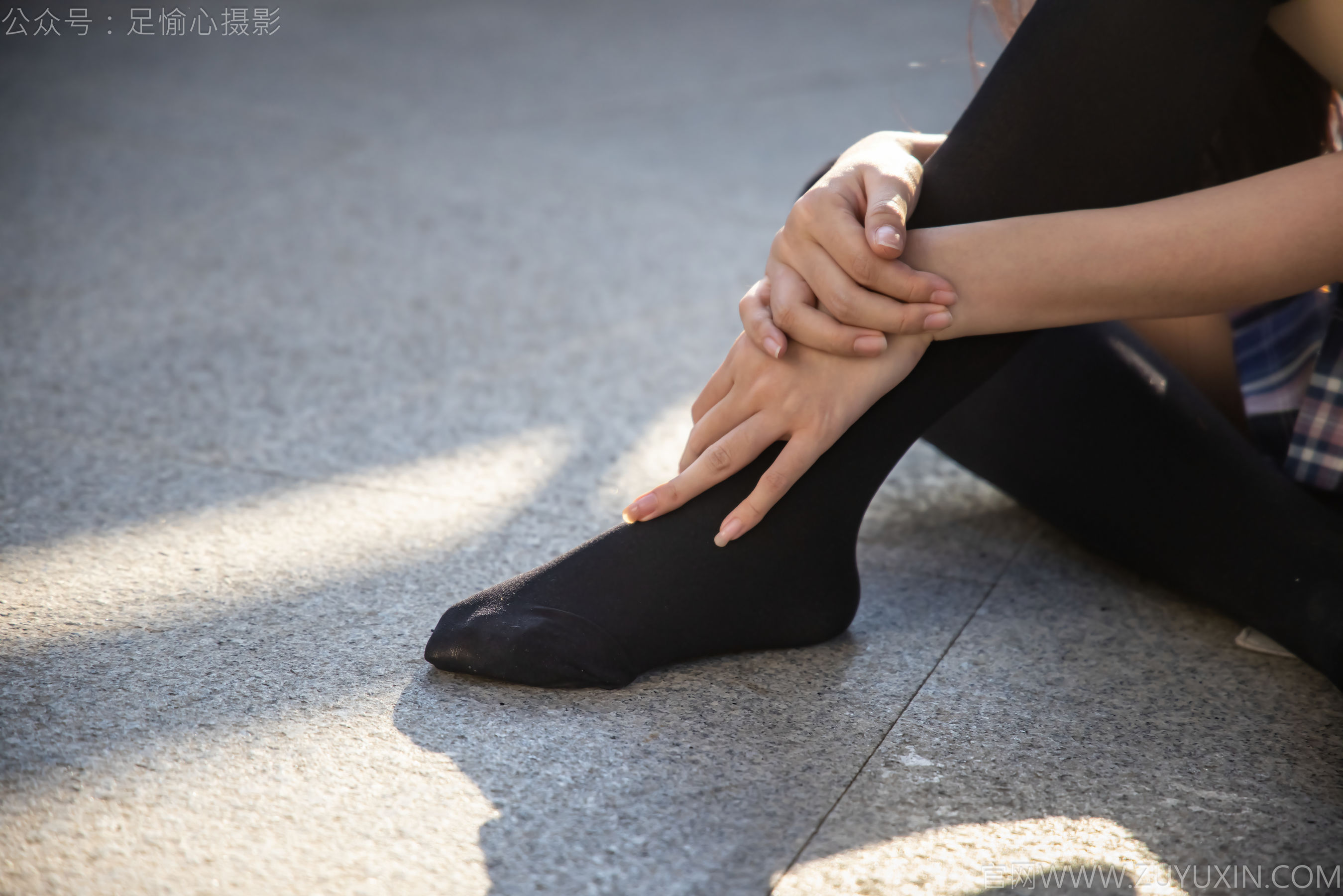 足愉心 No.019 果酱 （搭配：JK制服、小皮鞋、黑色丝袜、肉色打底裤）/(109P)