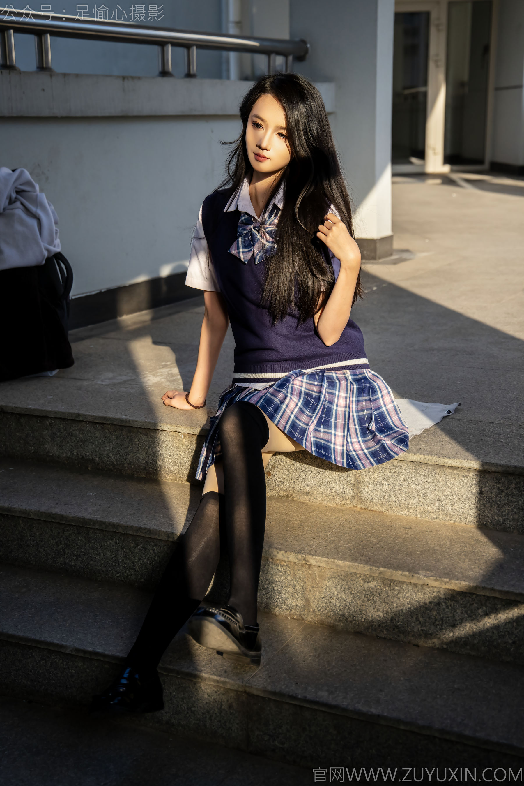 足愉心 No.019 果酱 （搭配：JK制服、小皮鞋、黑色丝袜、肉色打底裤）/(109P)