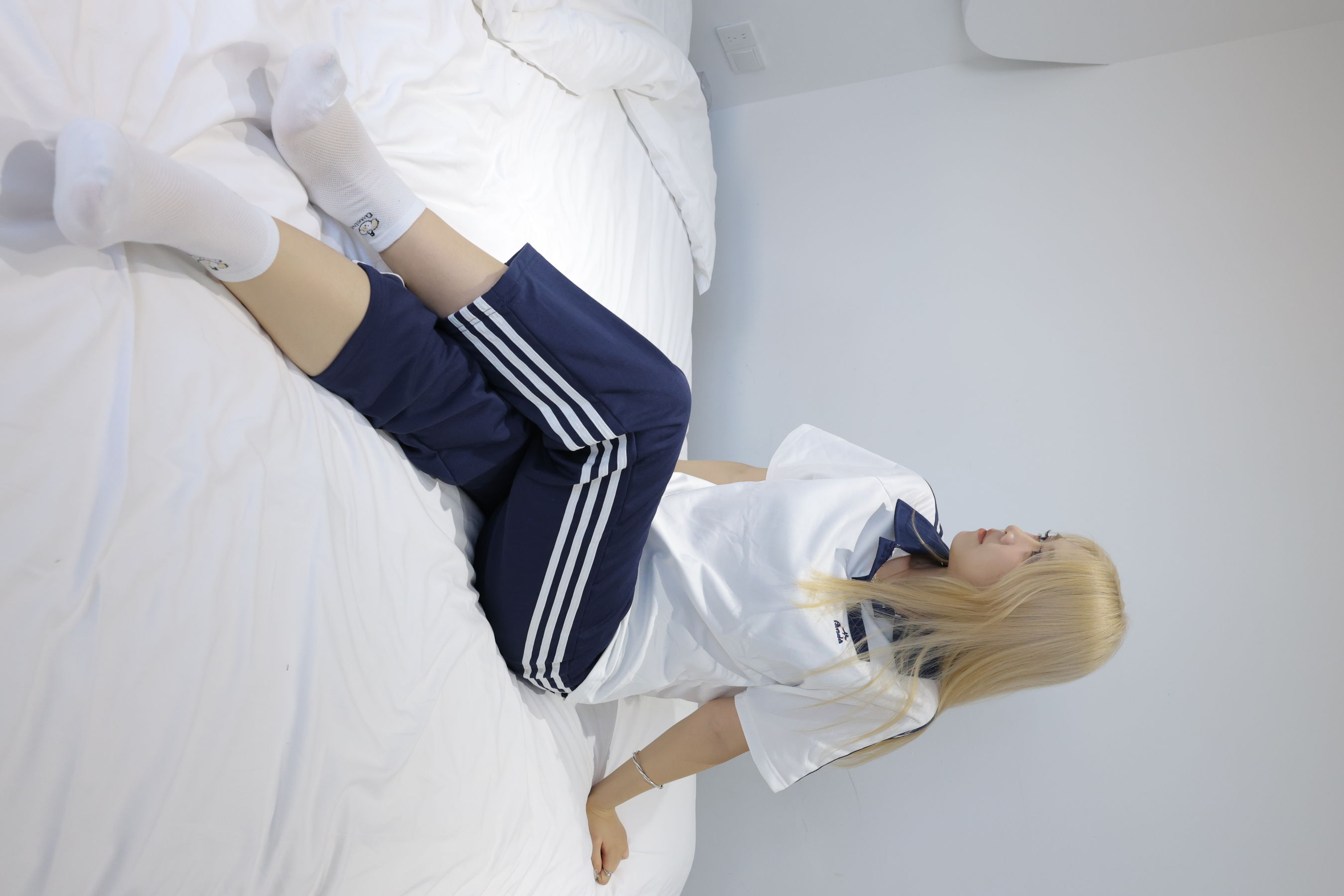 绮梦摄影 2024.09.12 No.022 栗子 珍藏无修无水印版/(385P)