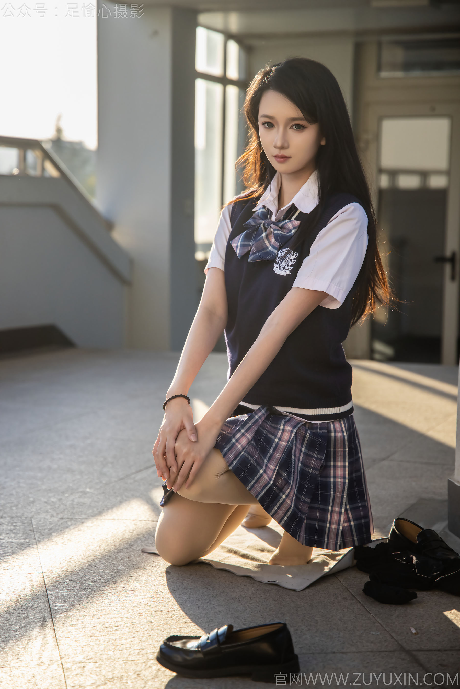 足愉心 No.019 果酱 （搭配：JK制服、小皮鞋、黑色丝袜、肉色打底裤）/(109P)