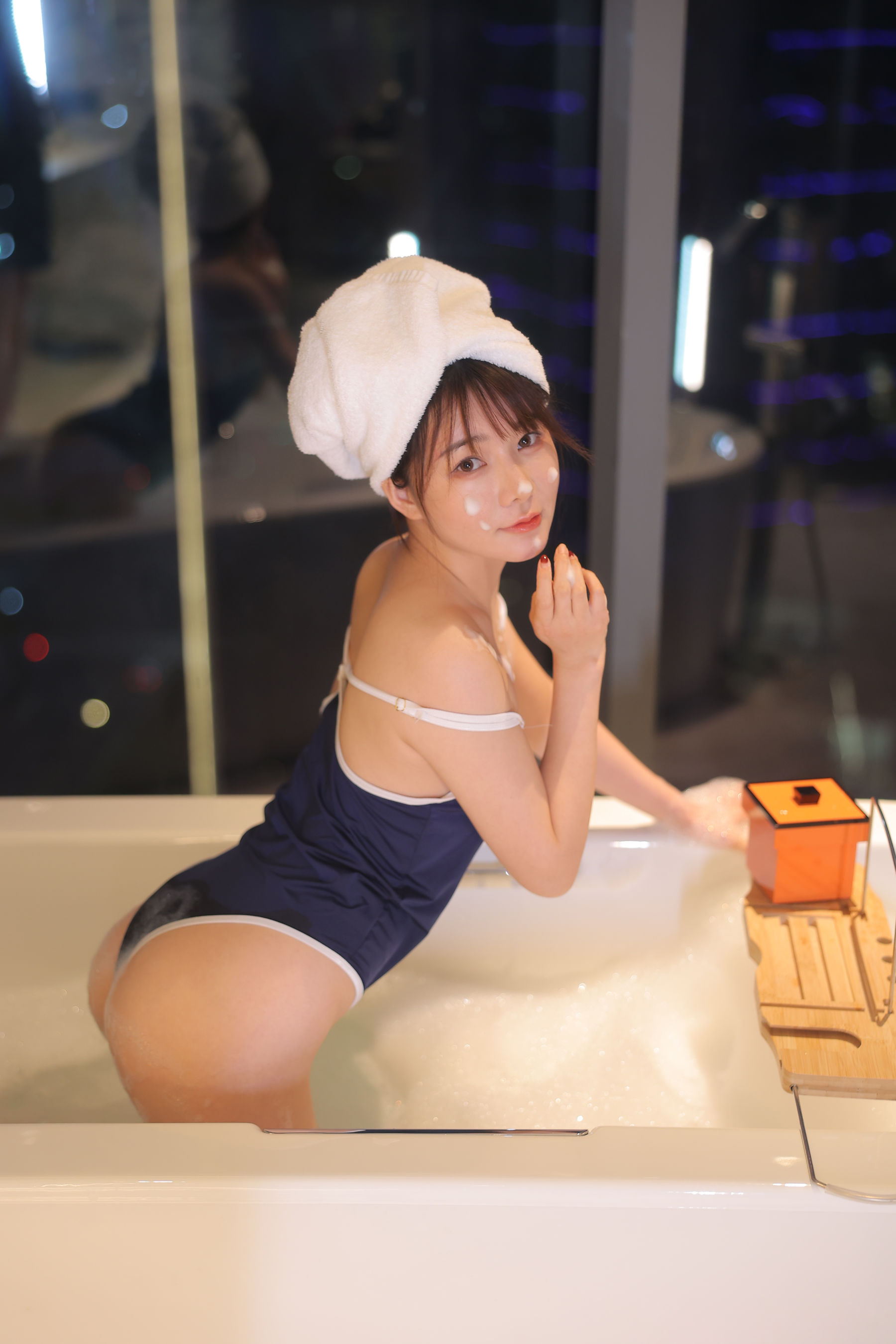 绾绾么 - 泡泡浴/(503P)