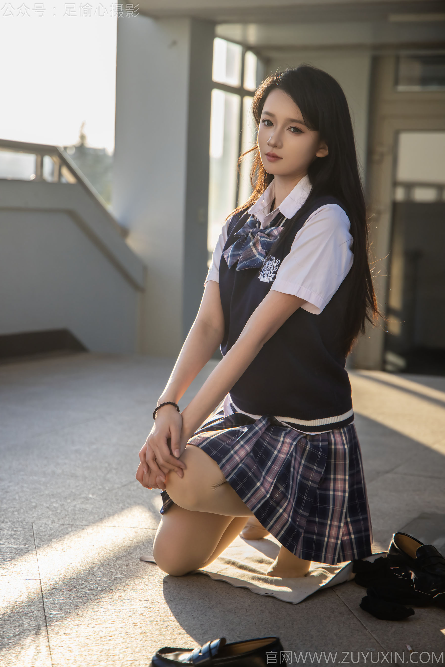 足愉心 No.019 果酱 （搭配：JK制服、小皮鞋、黑色丝袜、肉色打底裤）/(109P)