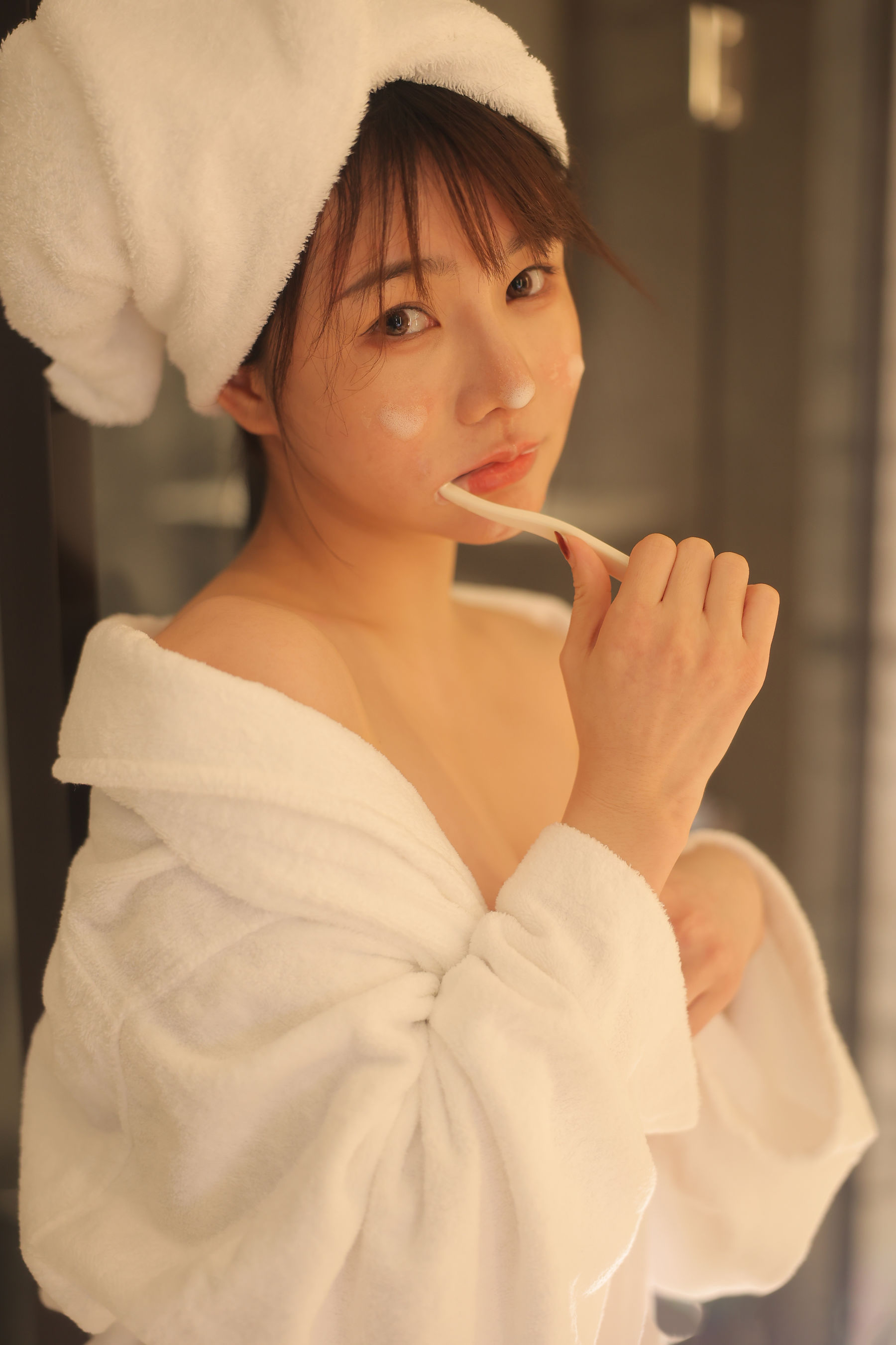 绾绾么 - 泡泡浴/(503P)