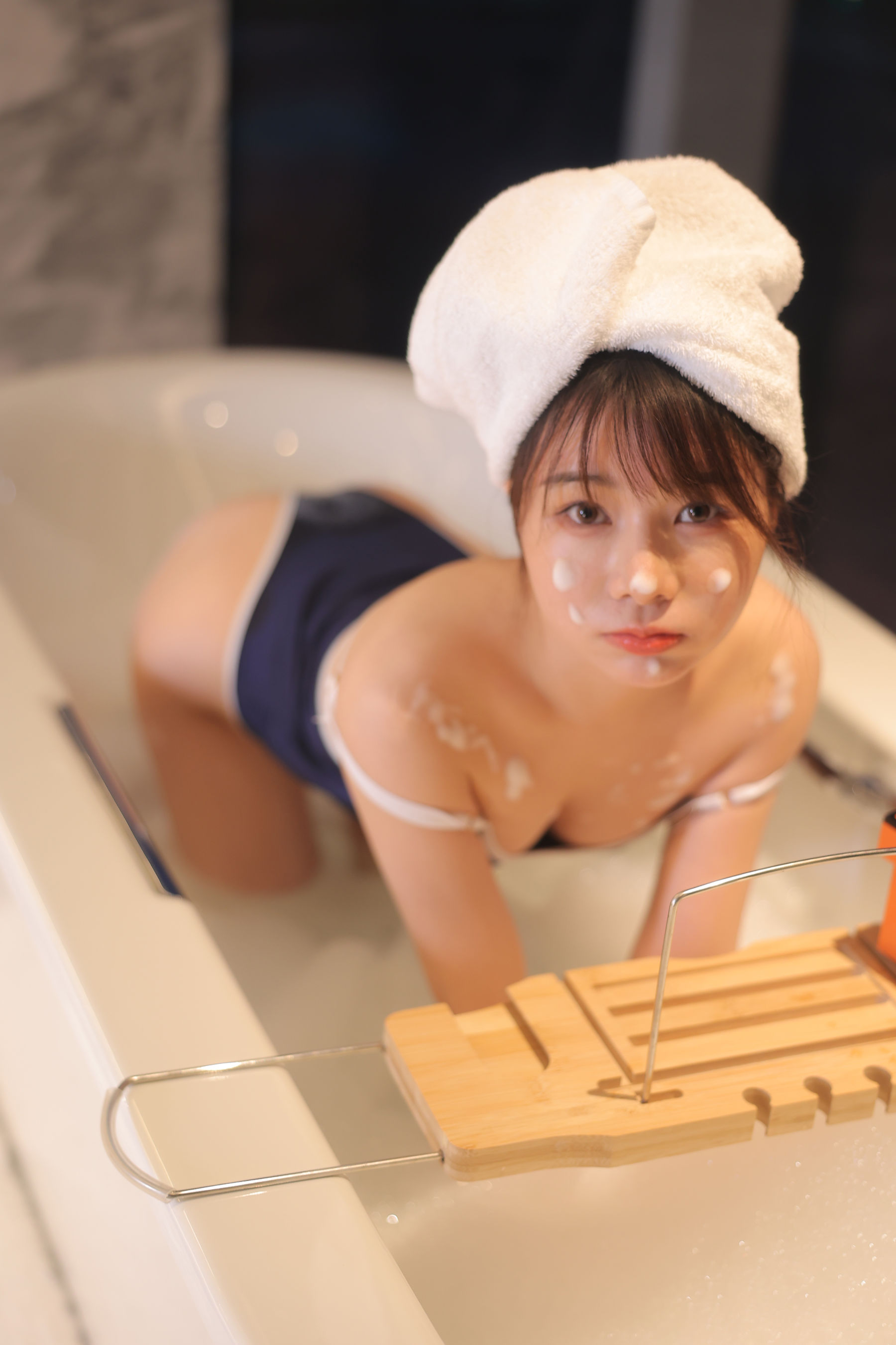 绾绾么 - 泡泡浴/(503P)