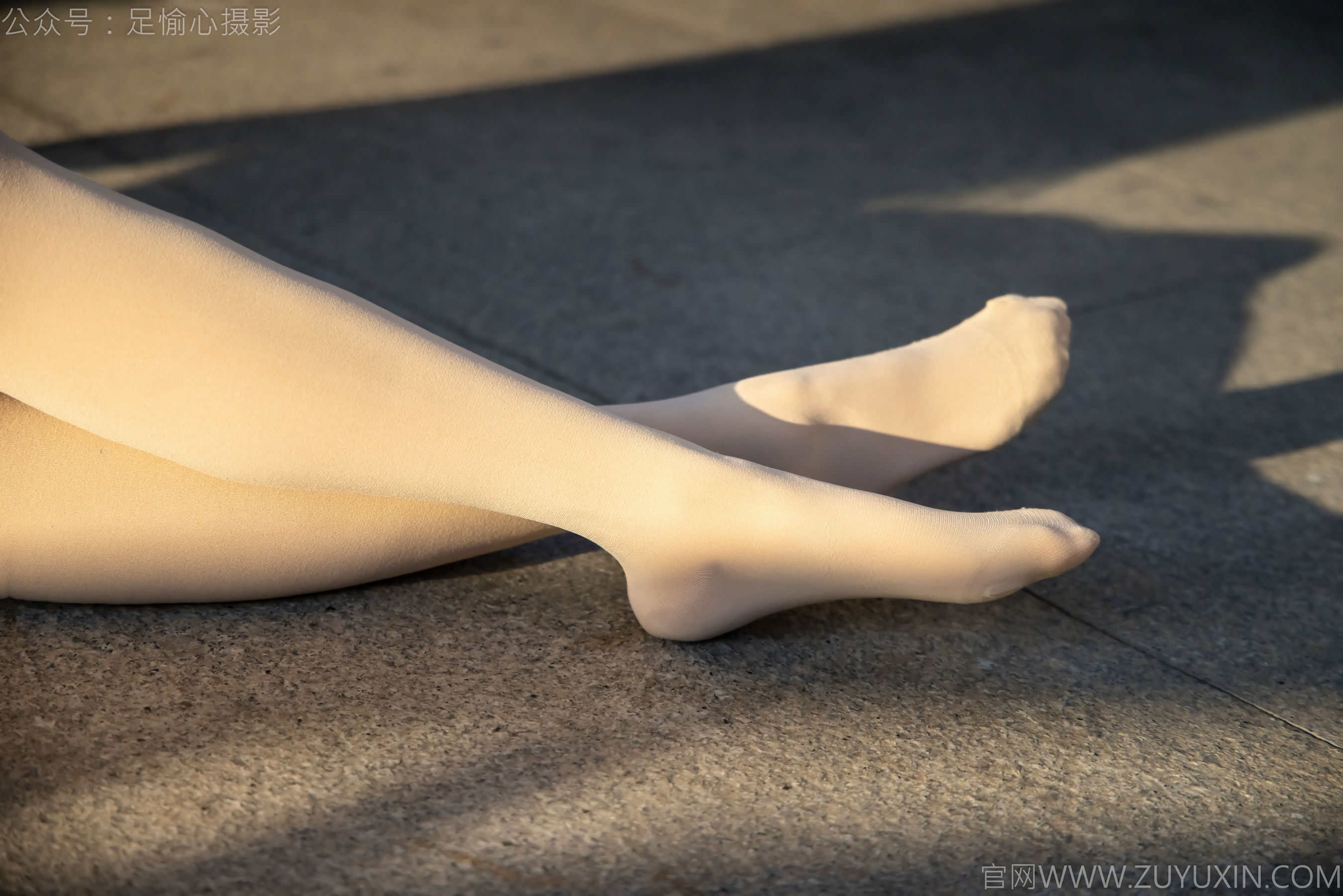 足愉心 No.019 果酱 （搭配：JK制服、小皮鞋、黑色丝袜、肉色打底裤）/(109P)