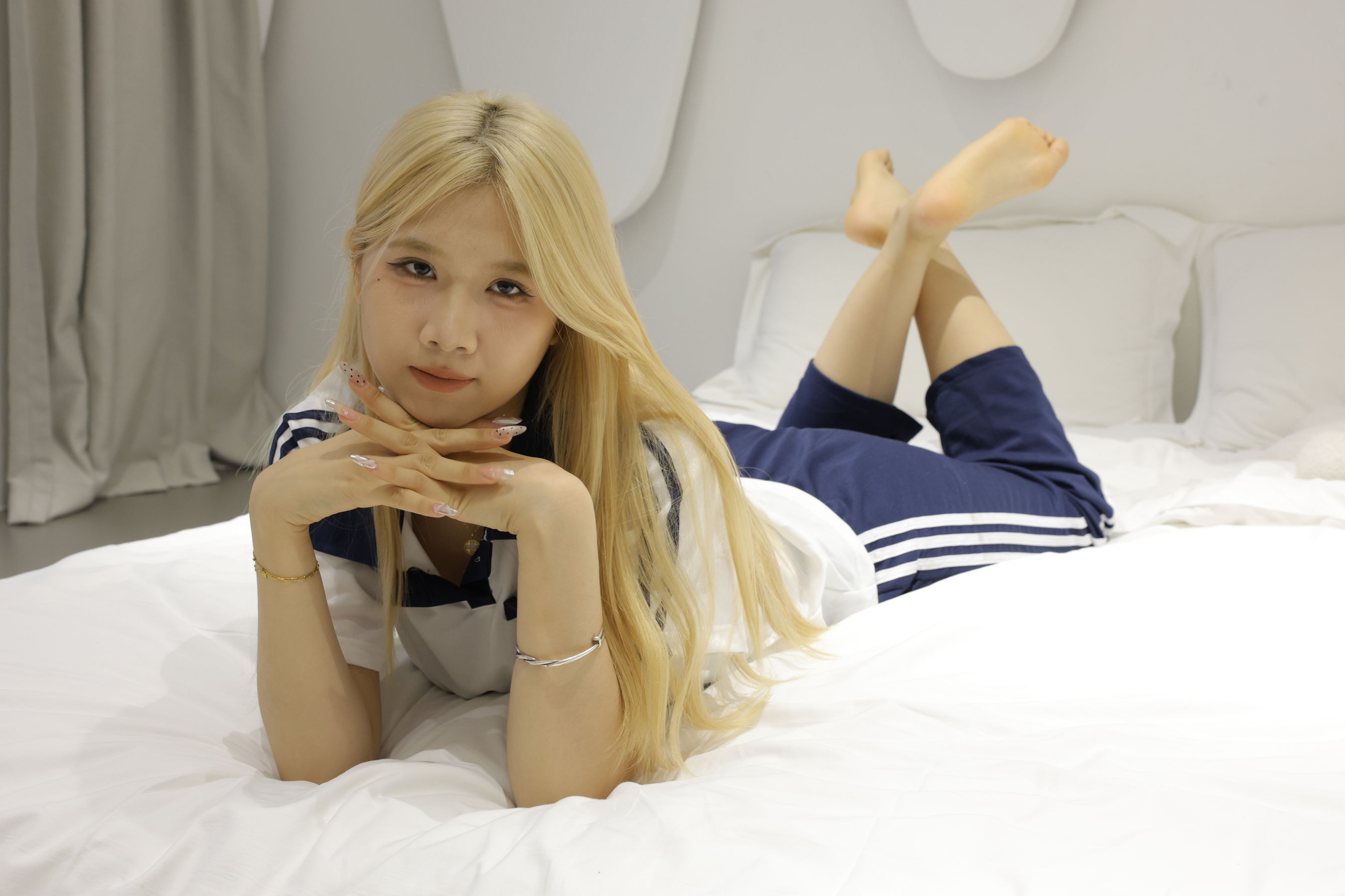 绮梦摄影 2024.09.12 No.022 栗子 珍藏无修无水印版/(385P)