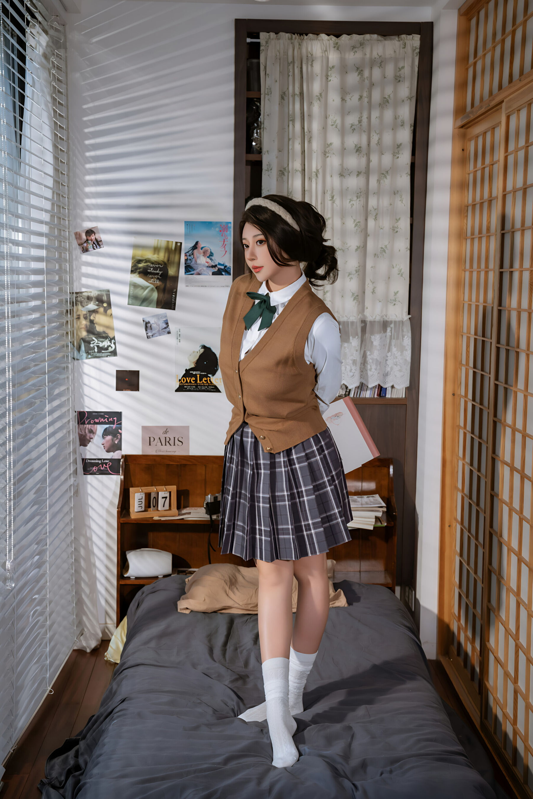 萌妹奈汐酱nice - 白日梦/(90P)