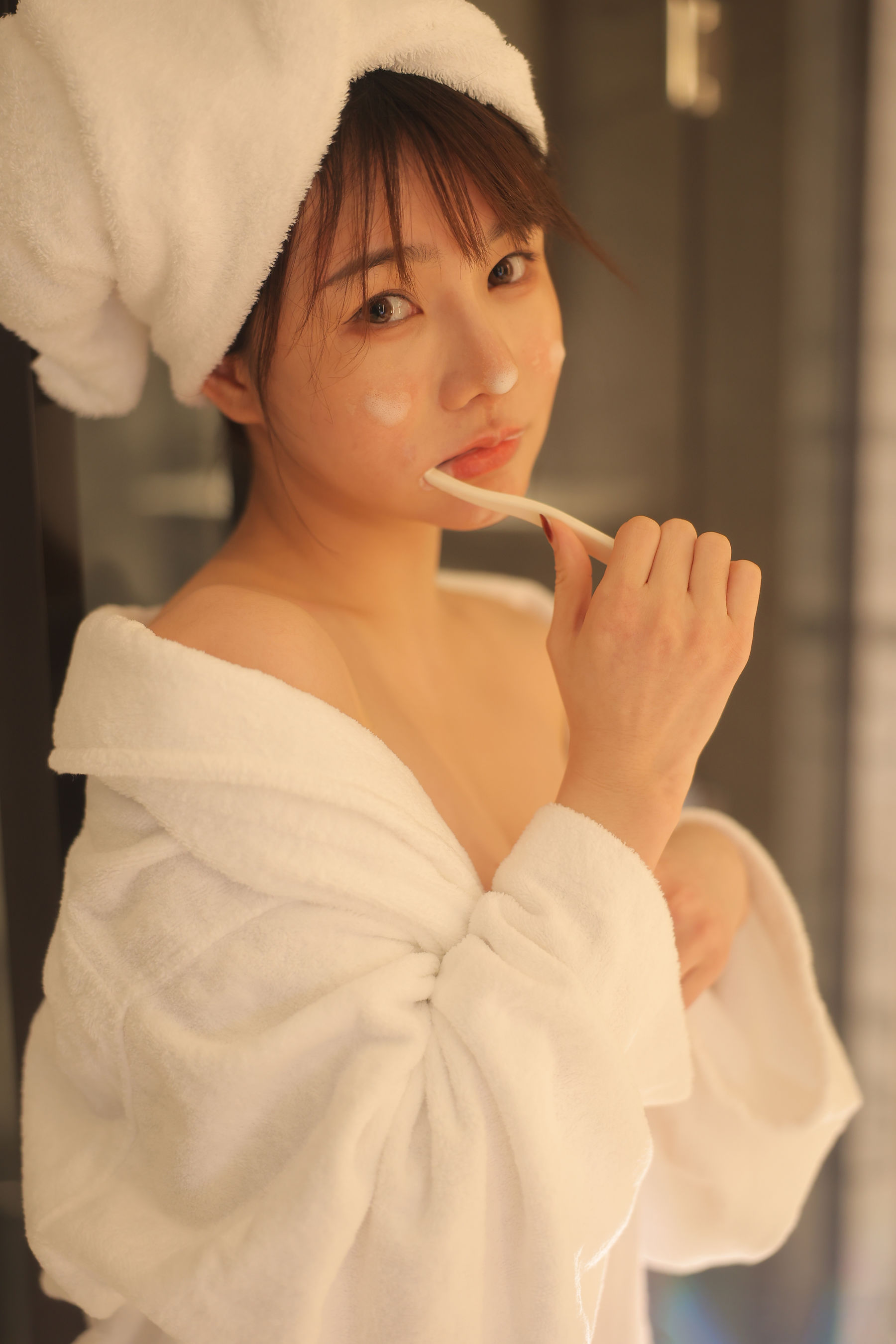 绾绾么 - 泡泡浴/(503P)