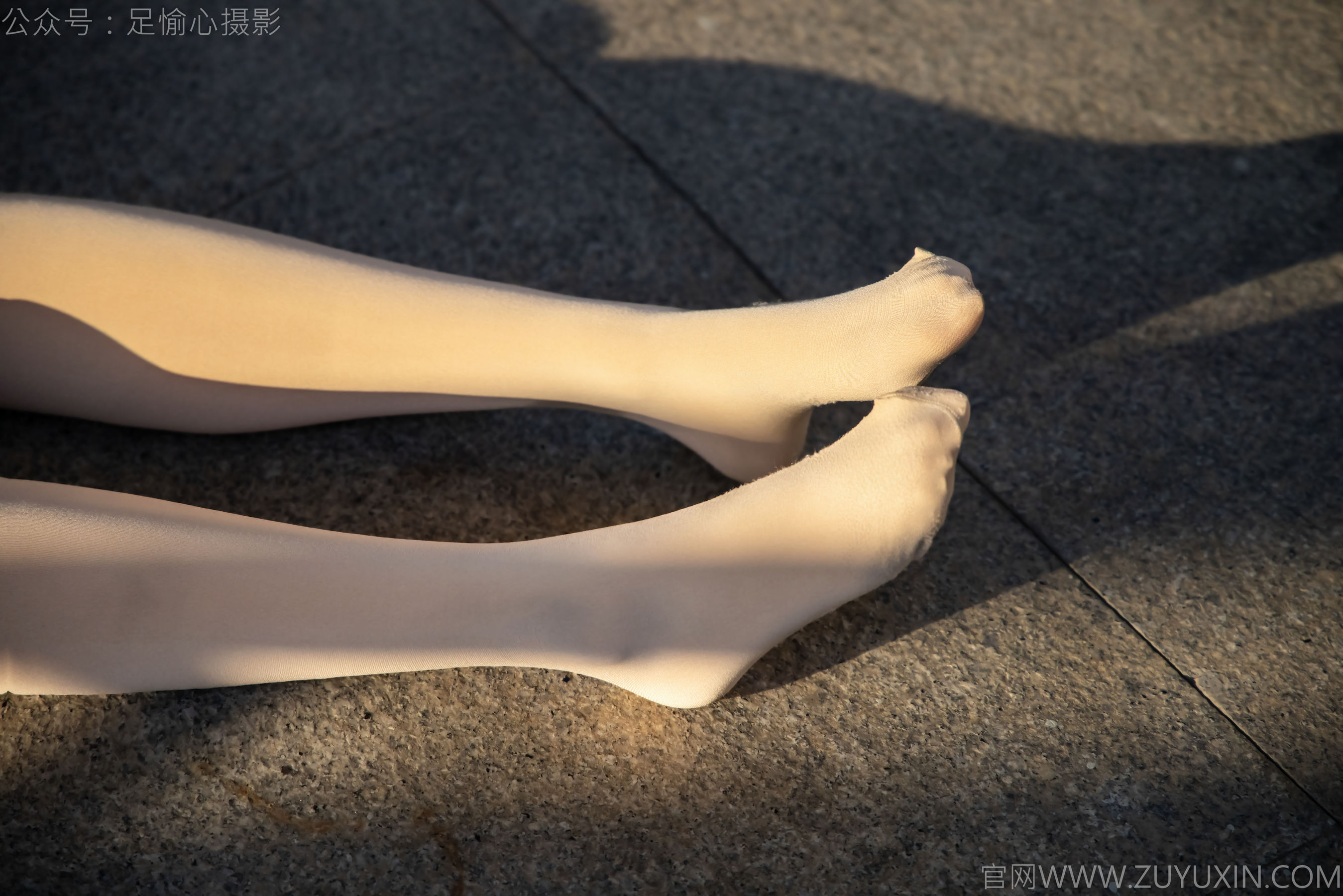 足愉心 No.019 果酱 （搭配：JK制服、小皮鞋、黑色丝袜、肉色打底裤）/(109P)