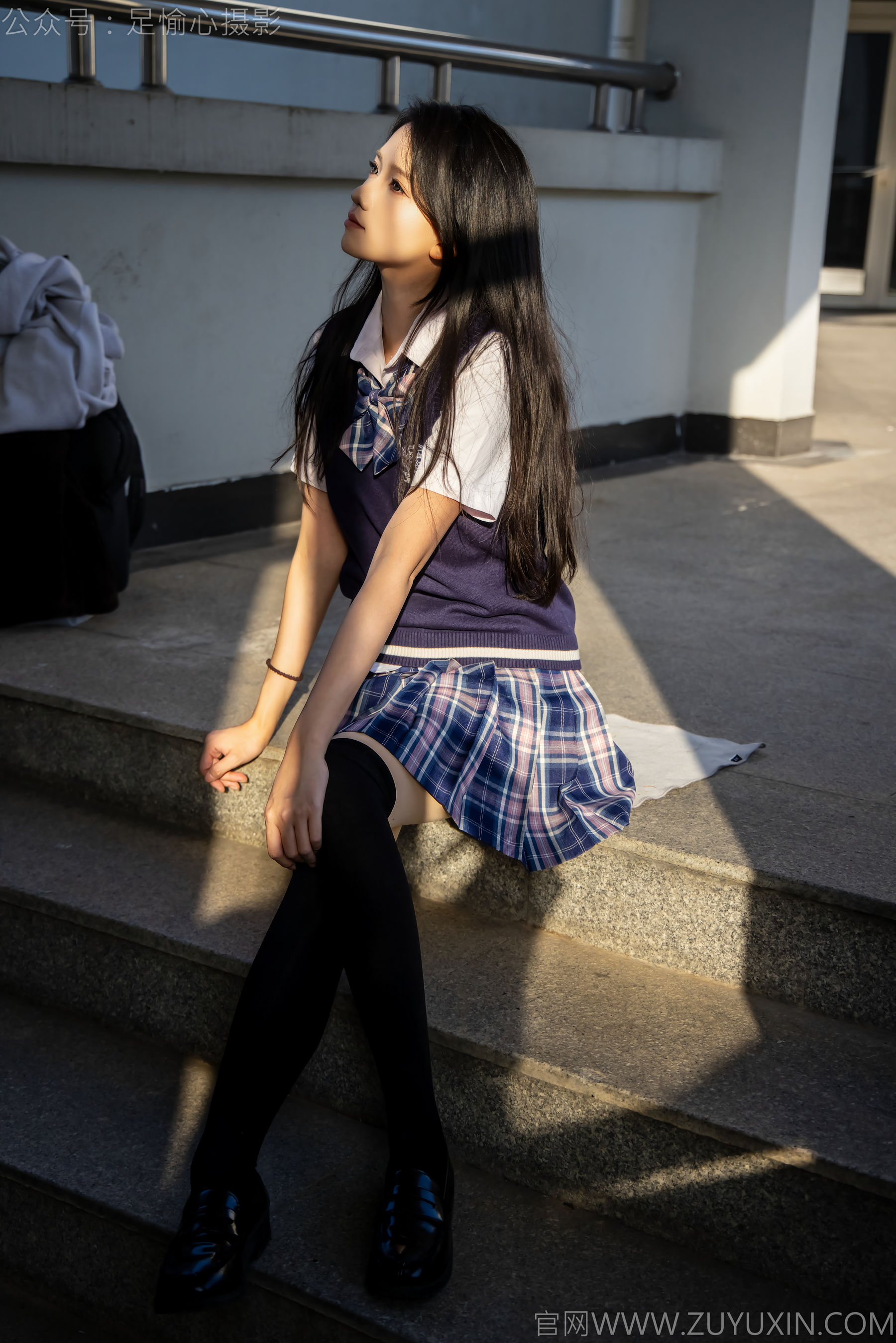 足愉心 No.019 果酱 （搭配：JK制服、小皮鞋、黑色丝袜、肉色打底裤）/(109P)