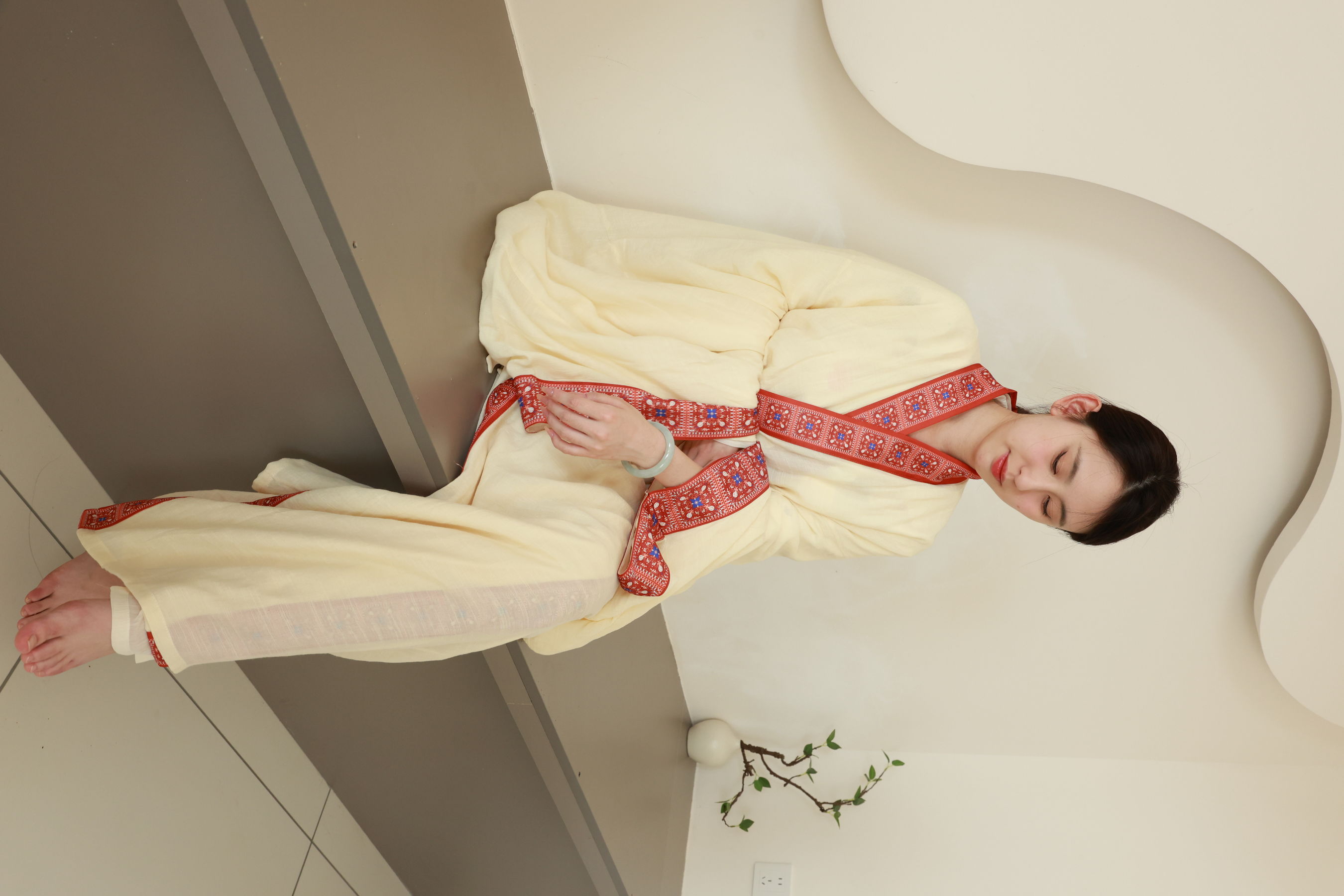 绮梦摄影 2024.09.10 No.021 yaya 珍藏无修无水印版/(436P)