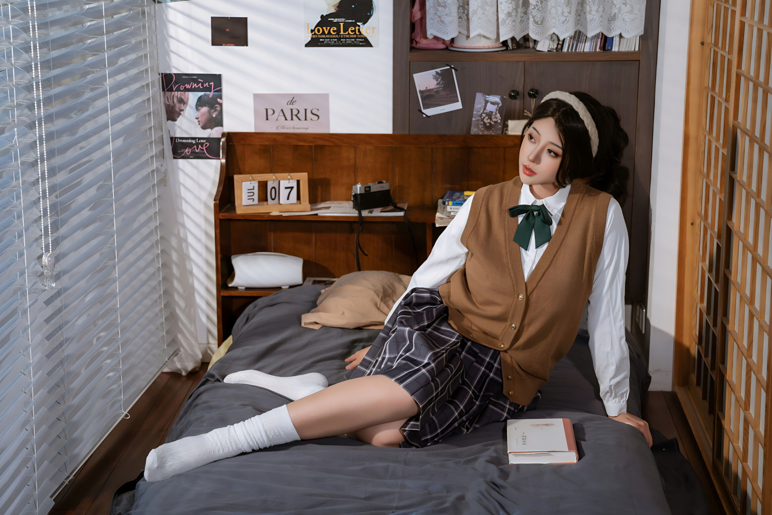 萌妹奈汐酱nice - 白日梦/(90P)