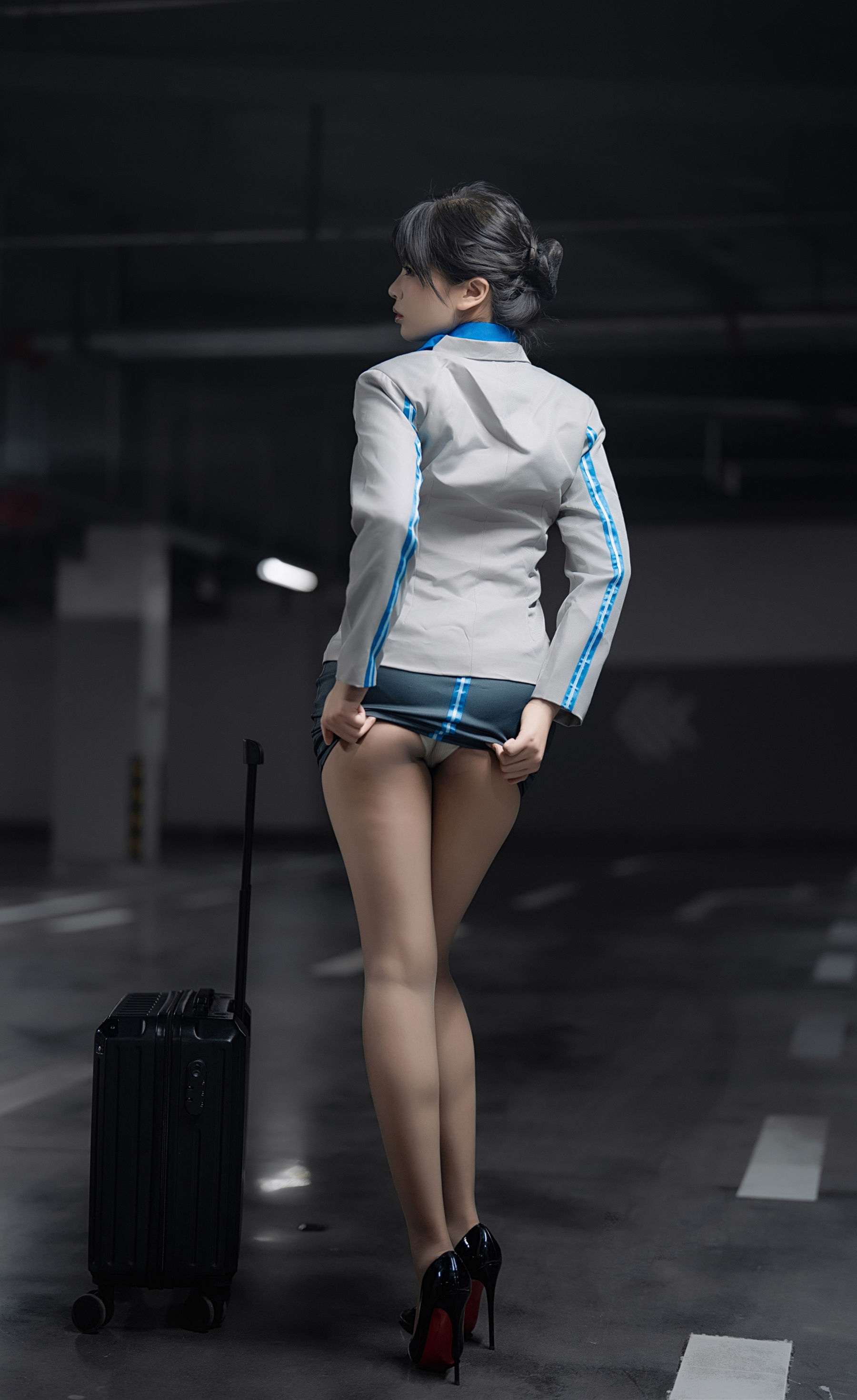 轩萧学姐 - 空姐车库/(28P)