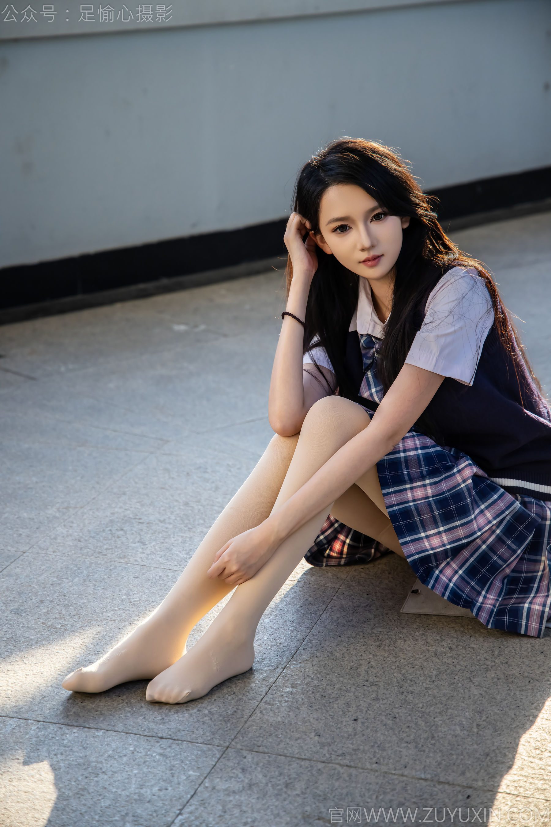 足愉心 No.019 果酱 （搭配：JK制服、小皮鞋、黑色丝袜、肉色打底裤）/(109P)