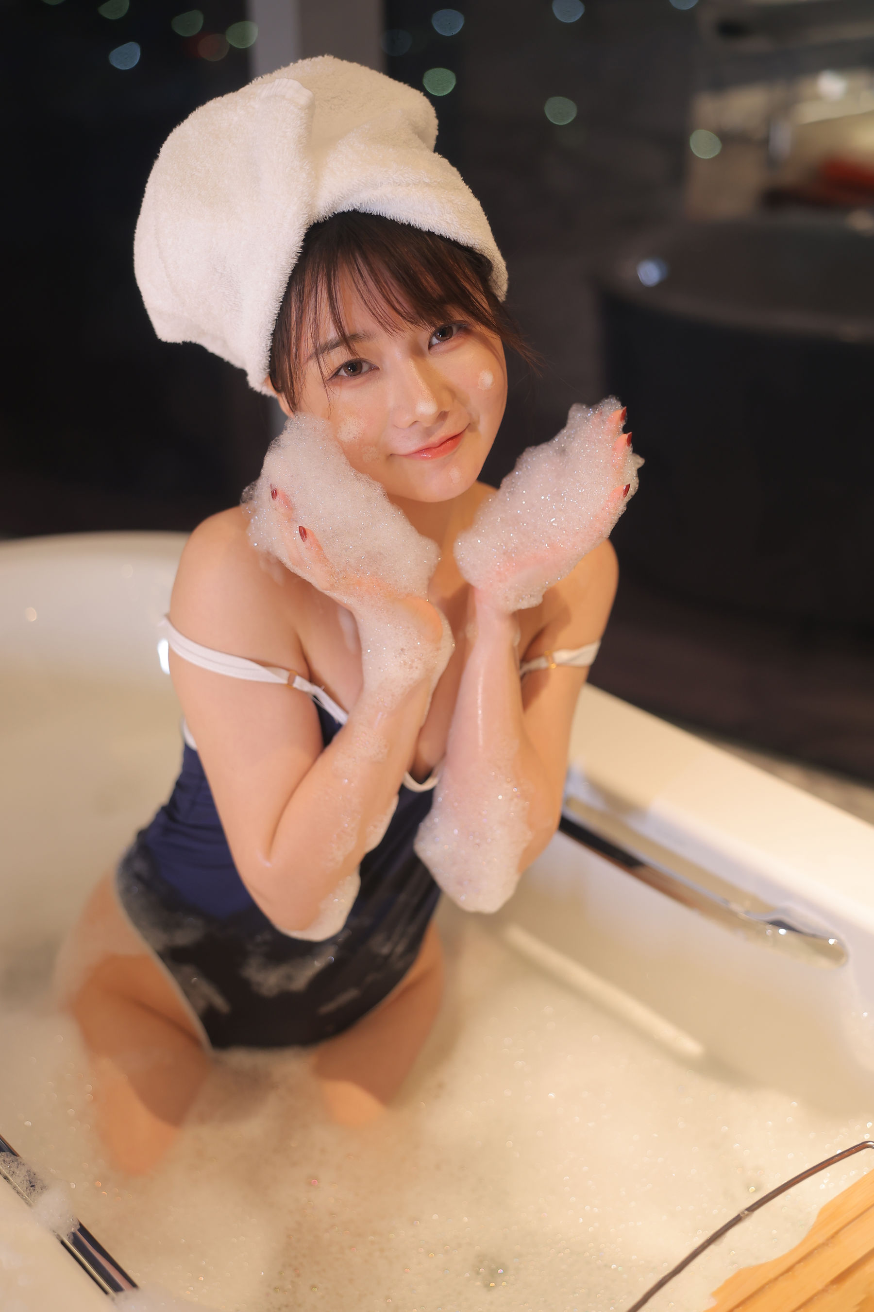 绾绾么 - 泡泡浴/(503P)