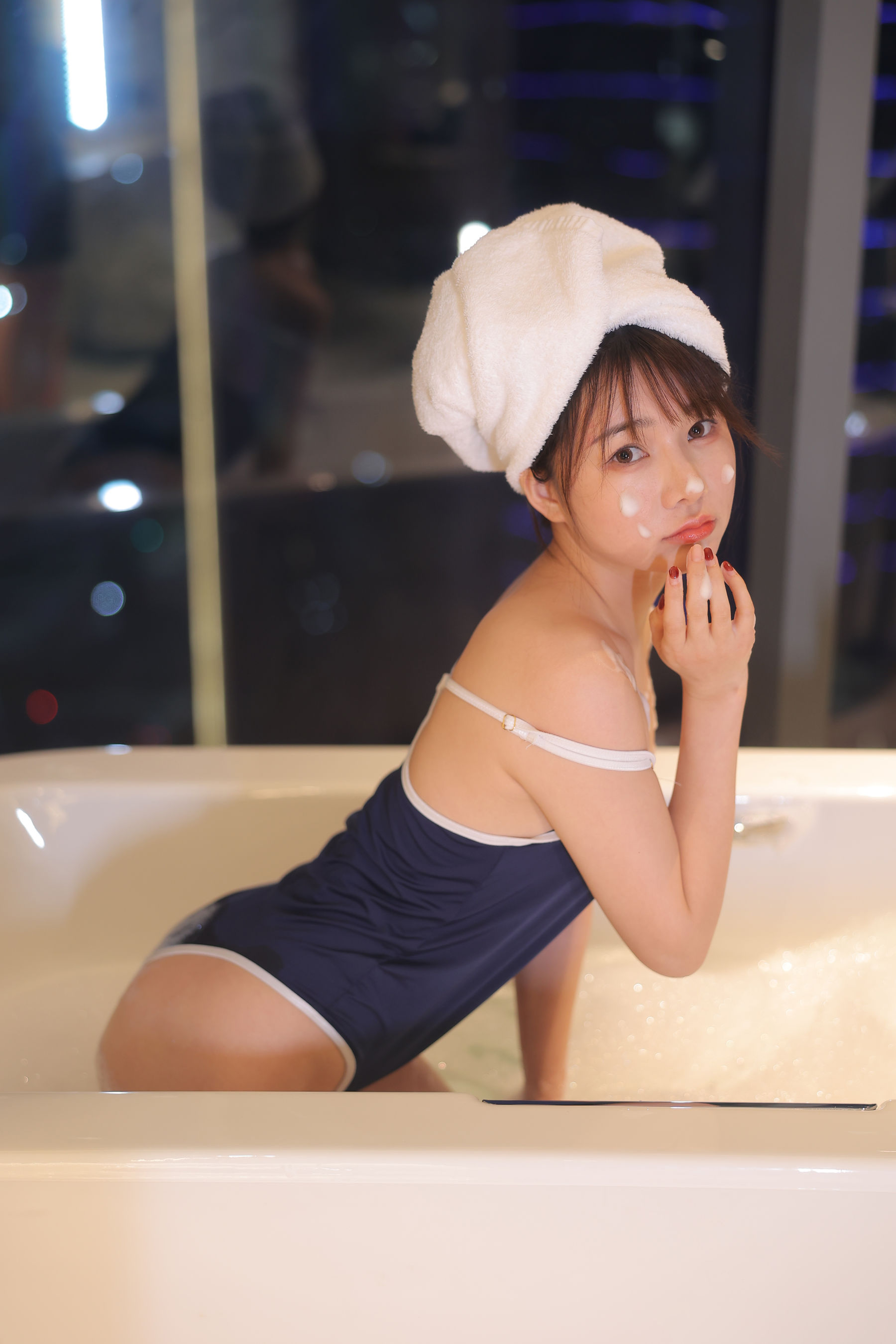 绾绾么 - 泡泡浴/(503P)