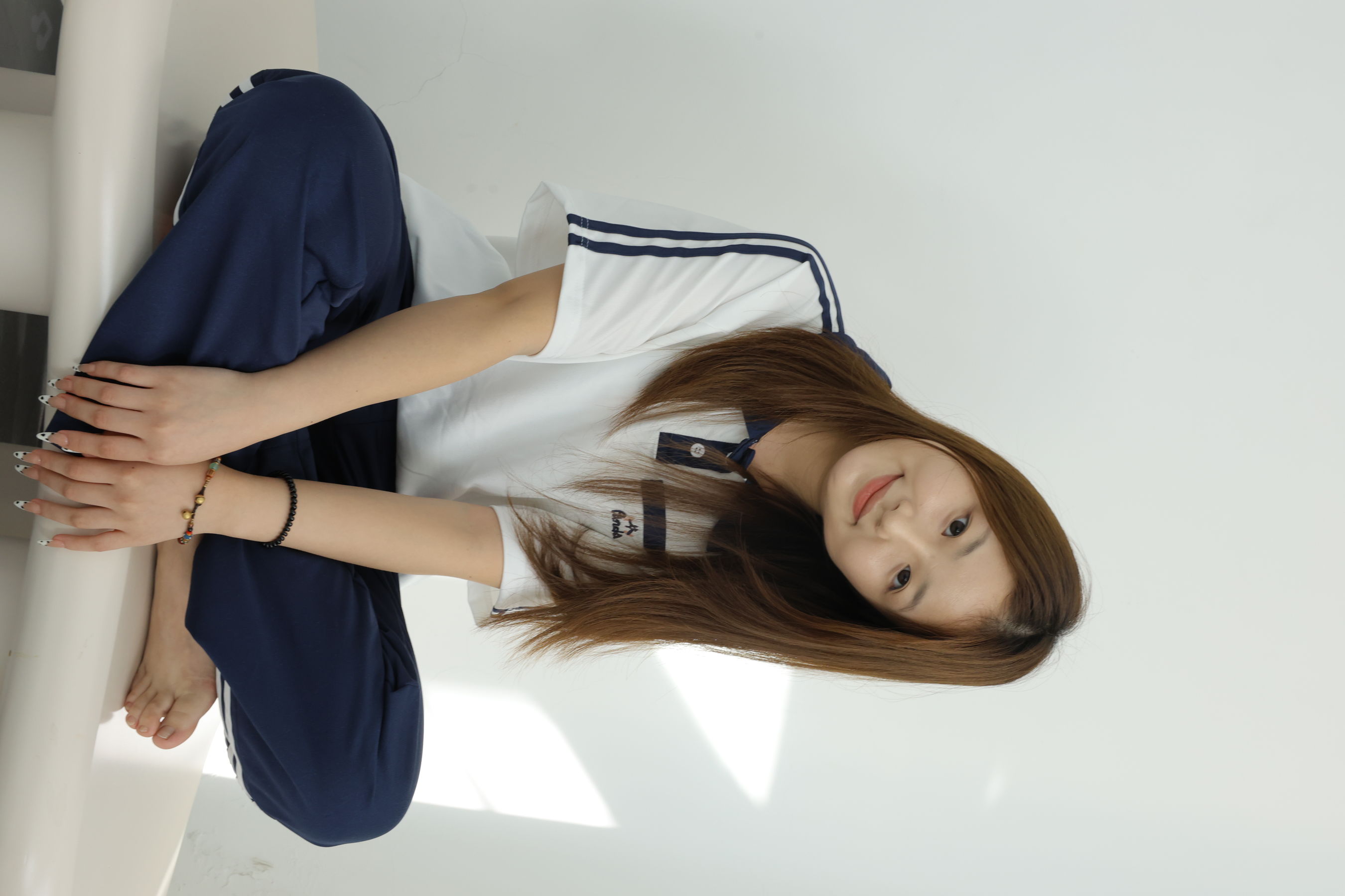 绮梦摄影 2024.09.18 No.025 雨薇 珍藏无修无水印版/(431P)