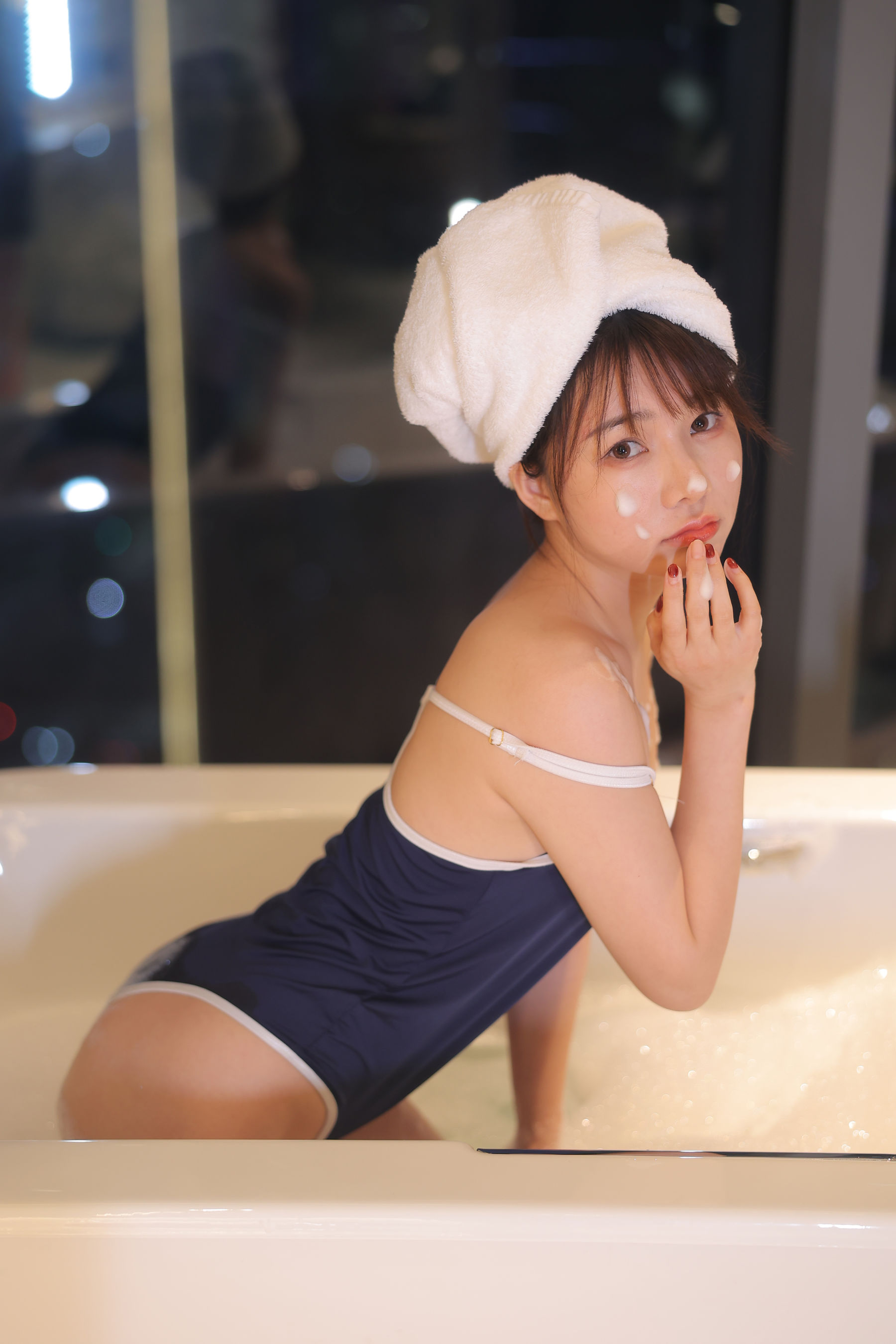 绾绾么 - 泡泡浴/(503P)