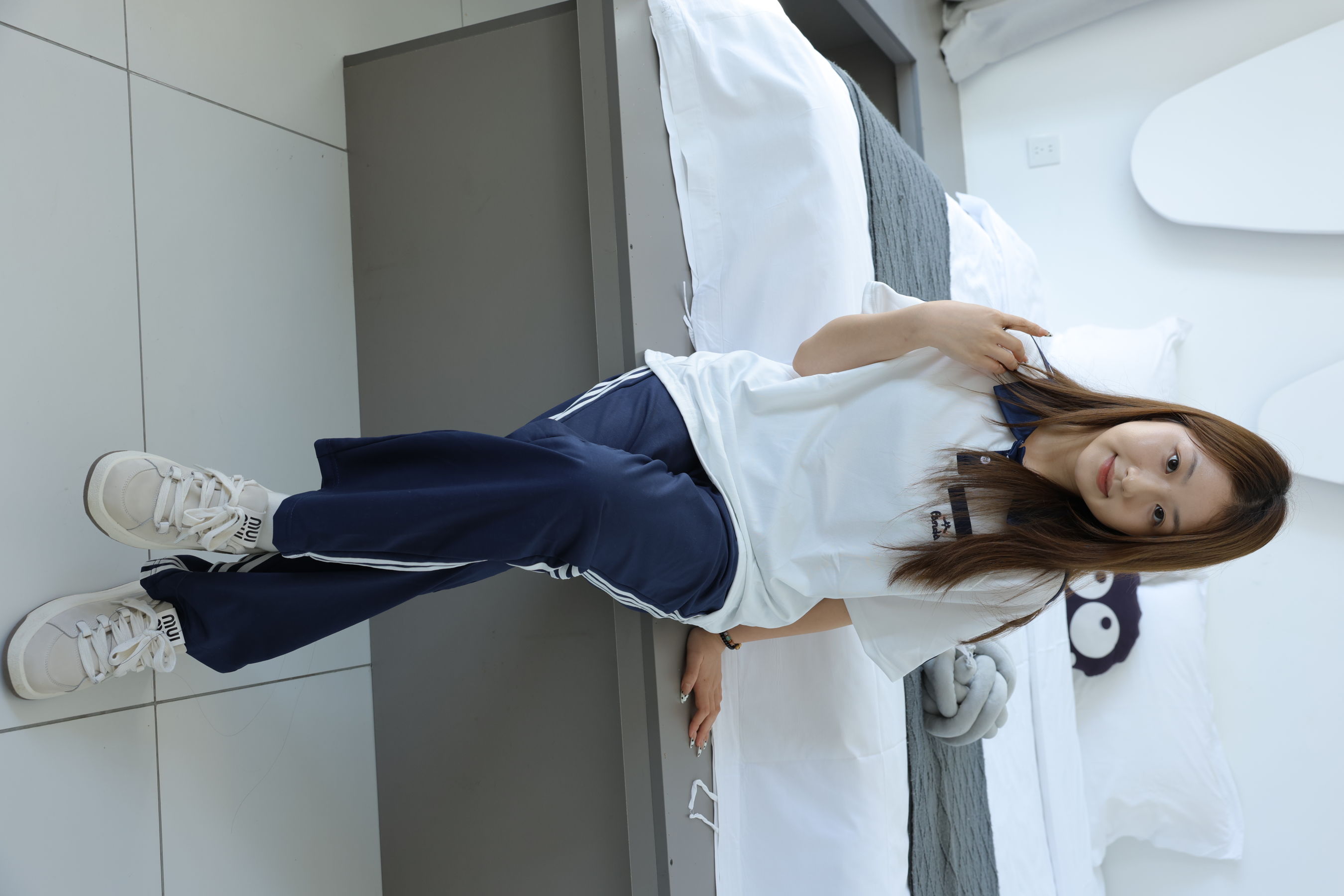 绮梦摄影 2024.09.18 No.025 雨薇 珍藏无修无水印版/(431P)