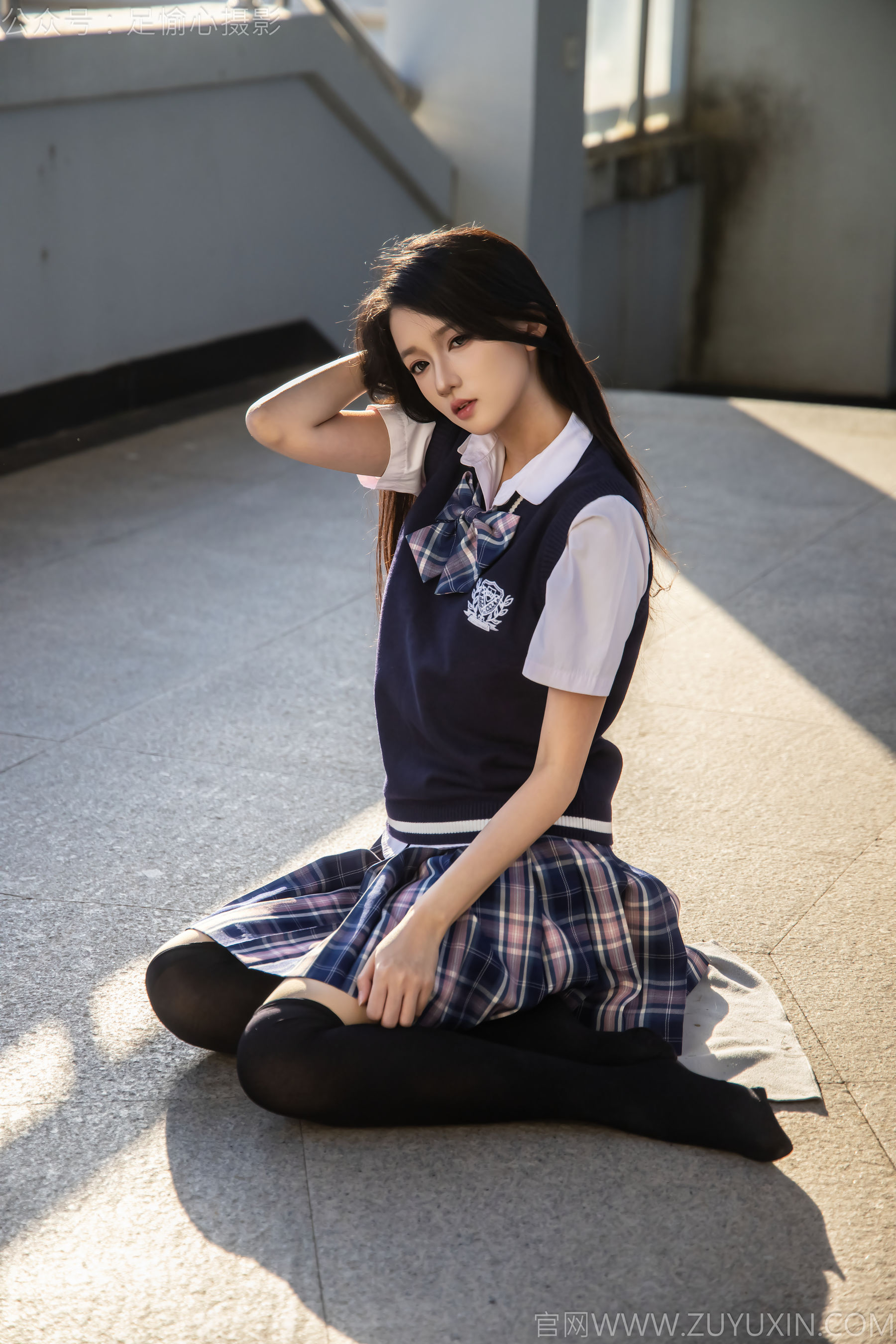 足愉心 No.019 果酱 （搭配：JK制服、小皮鞋、黑色丝袜、肉色打底裤）/(109P)