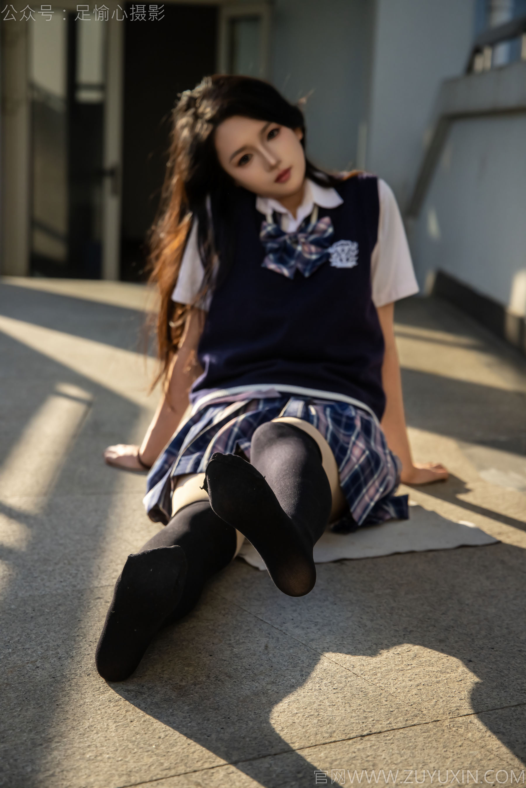 足愉心 No.019 果酱 （搭配：JK制服、小皮鞋、黑色丝袜、肉色打底裤）/(109P)