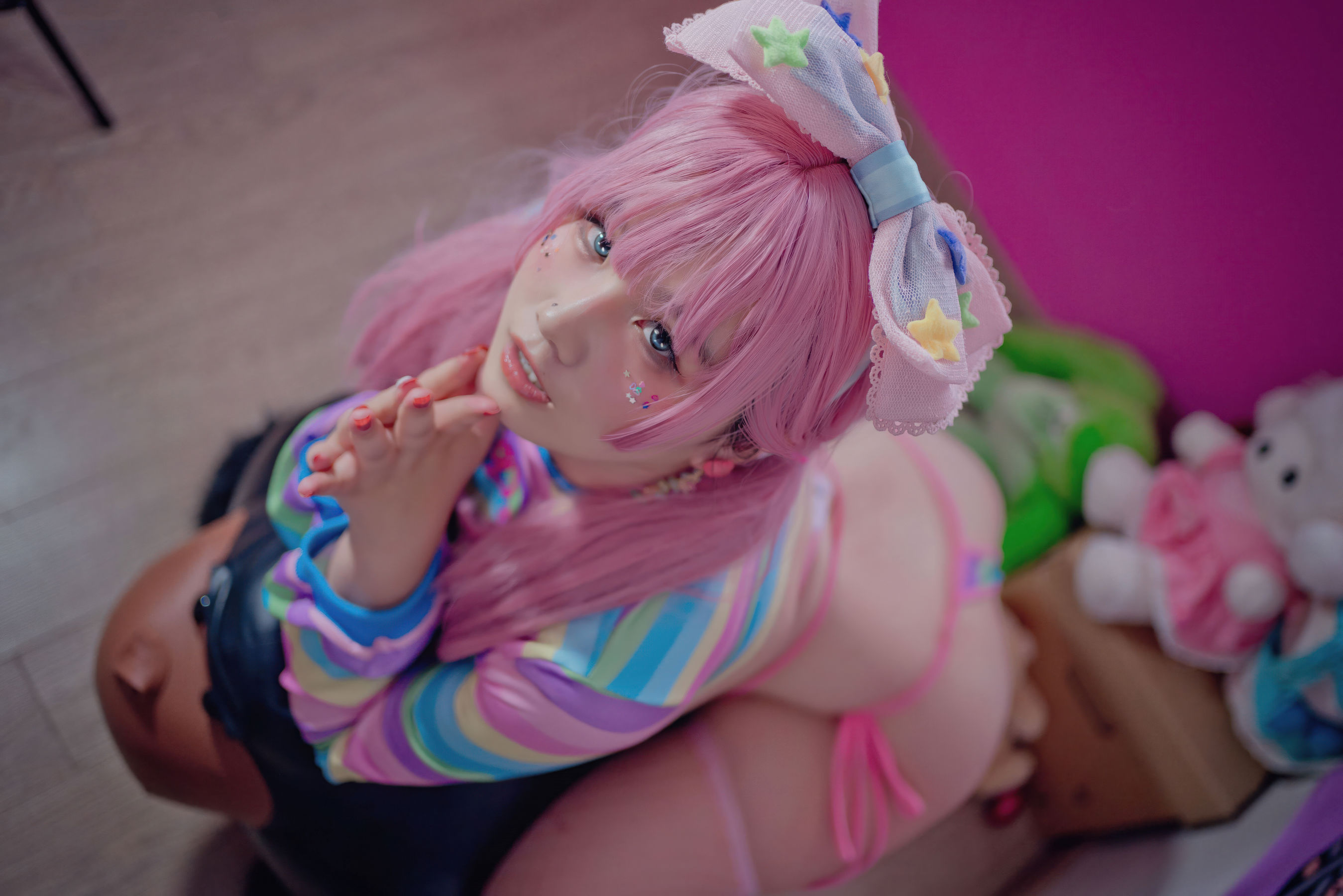 阿半今天很开心 - 粉色双马尾/(28P)