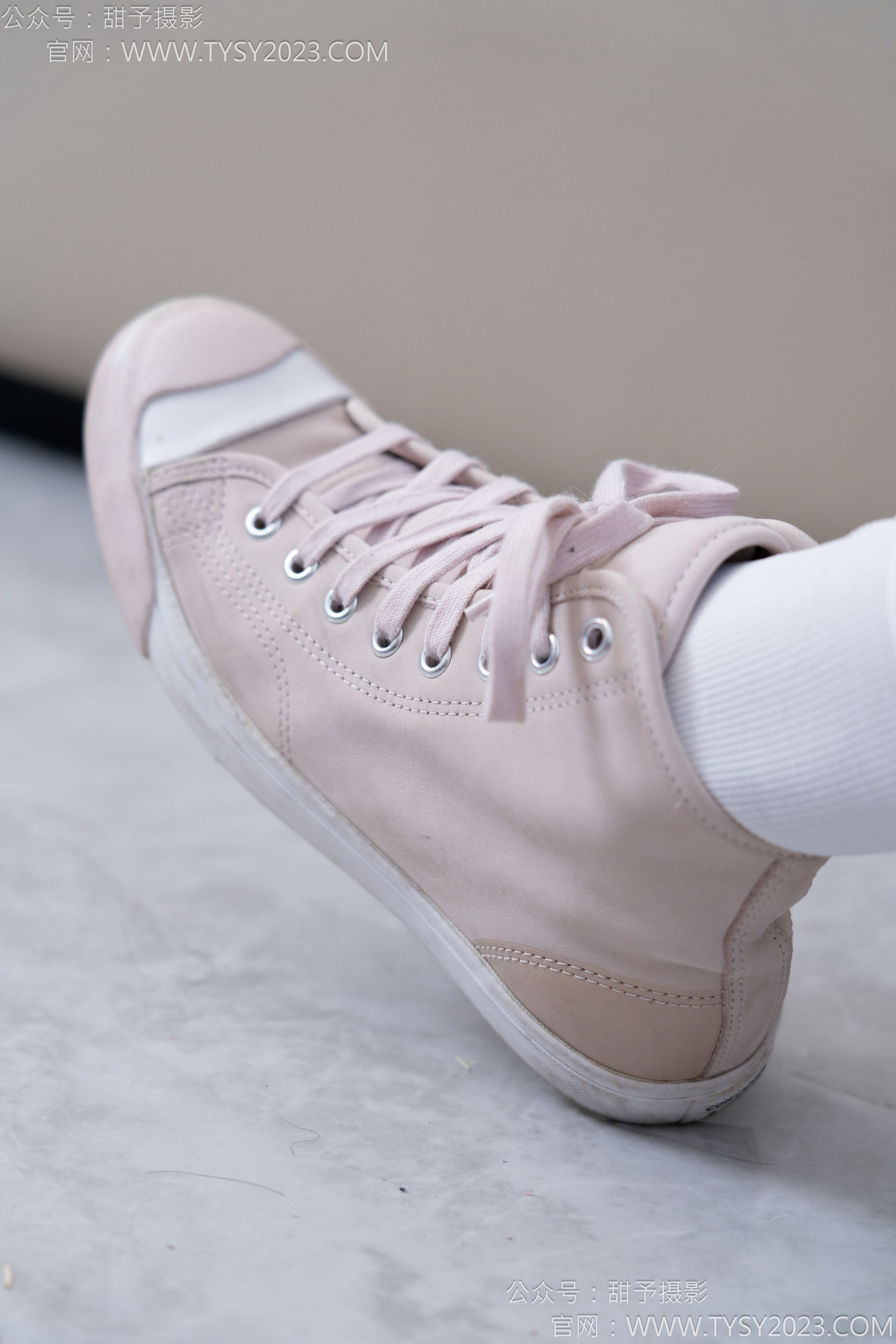 甜予摄影 No.186 娃娃 - 帆布鞋、白棉袜、裸足/(129P)